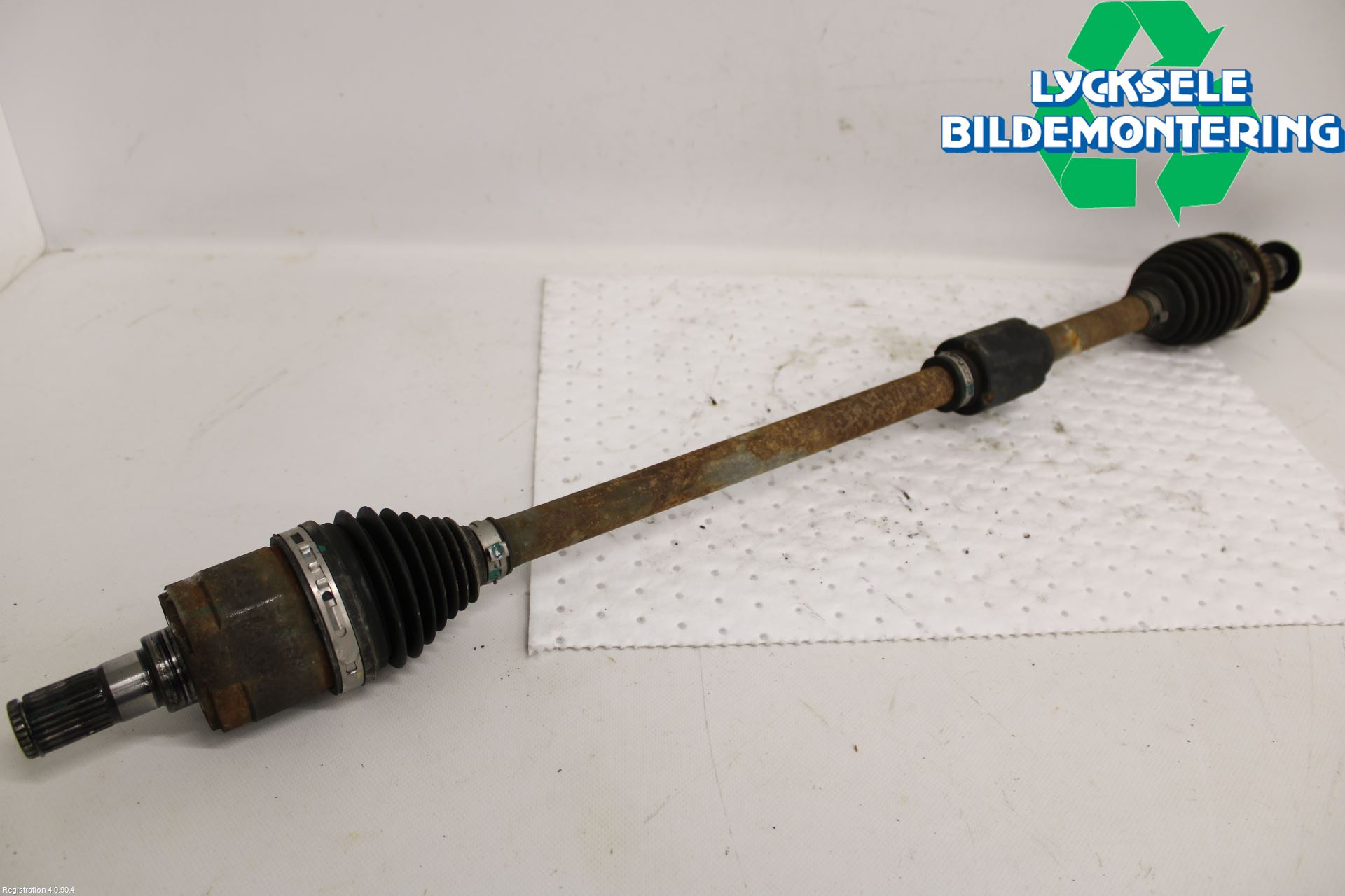 Hyundai i20 GB 15-20 Drivaxel Fram Höger