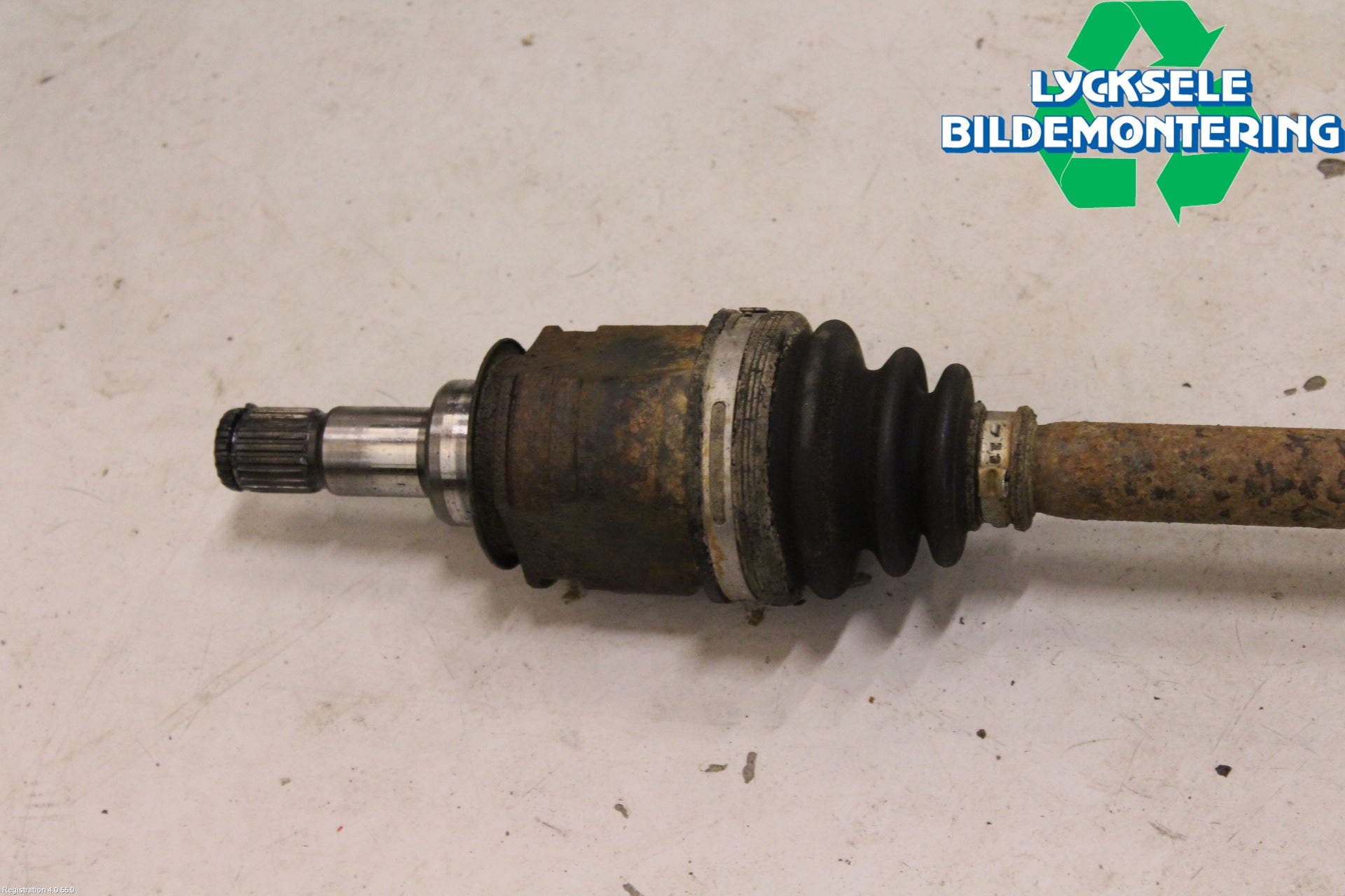Toyota RAV 4 06-12 Drivaxel Bak Höger