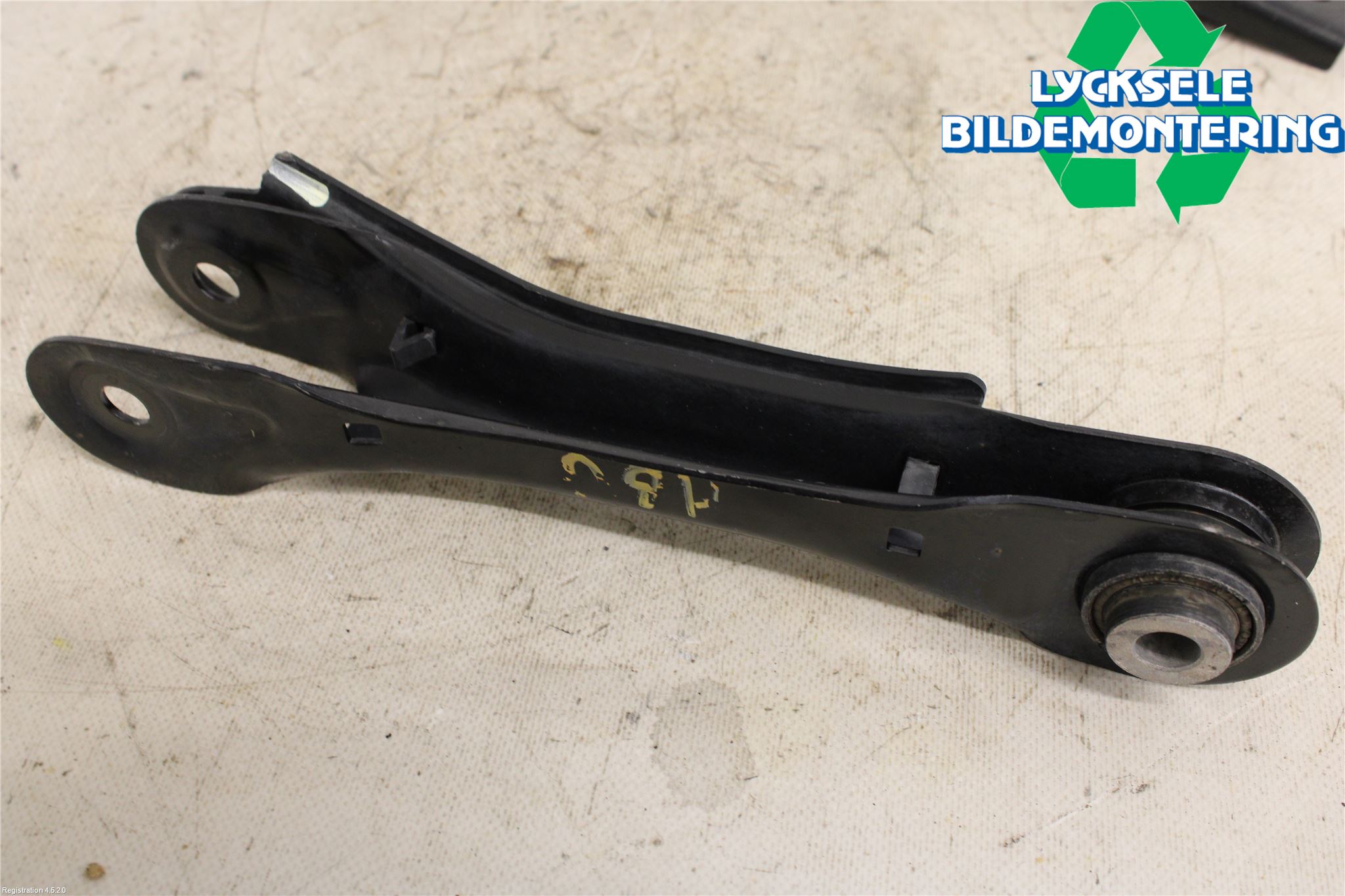 Hyundai TUCSON 05- Bärarm Bak Höger