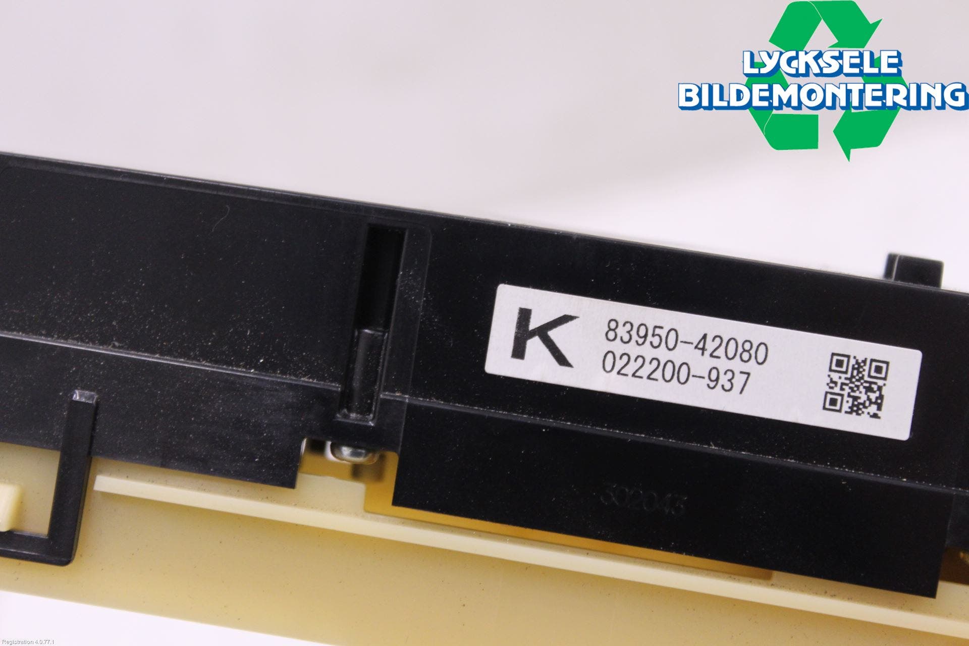 Toyota RAV4 13-18 Instrument Klocka