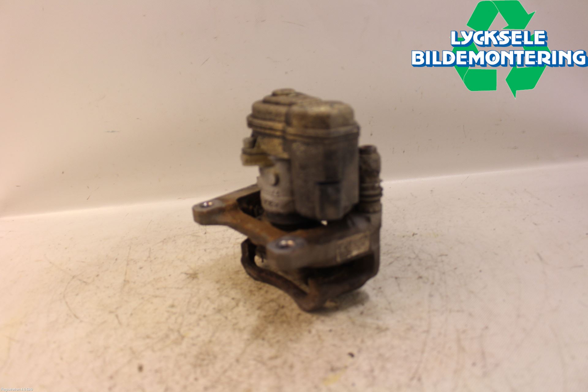 Opel ASTRA K 16-22 Bromsok Bak Höger