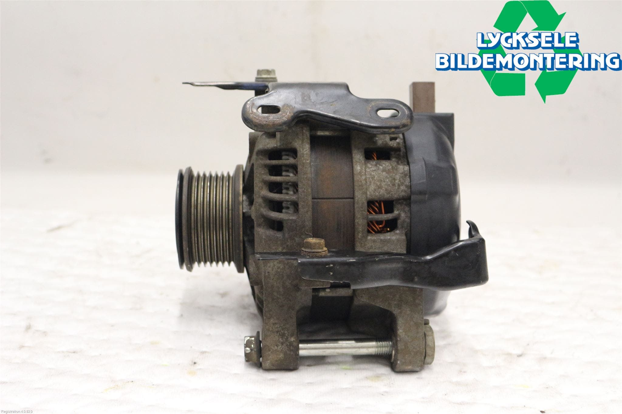 Toyota HILUX 16- Generator