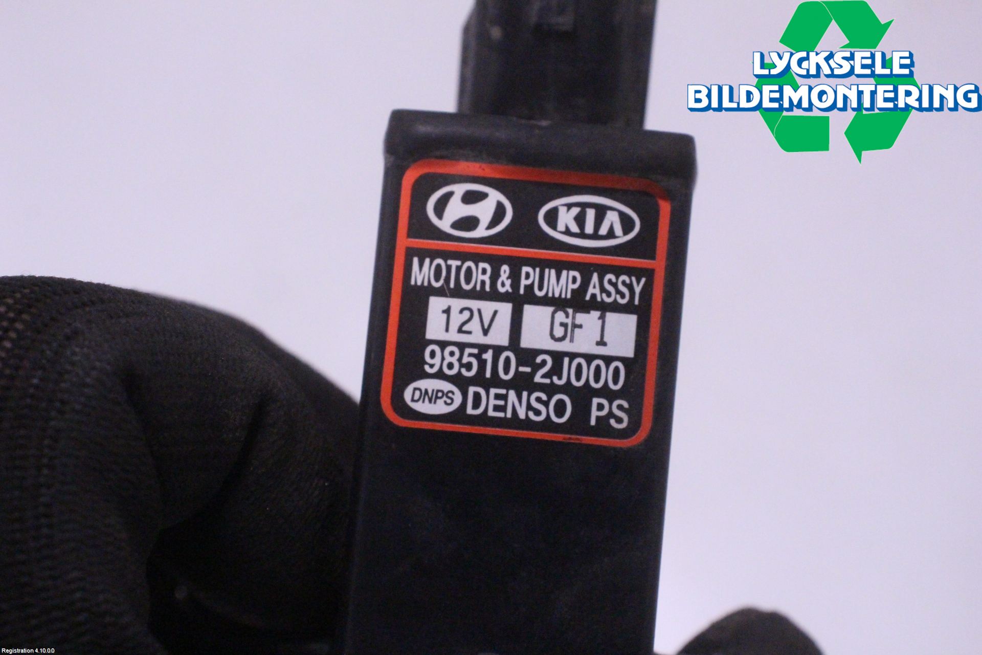 Kia SORENTO 10-14 Spolarpump Vindruta