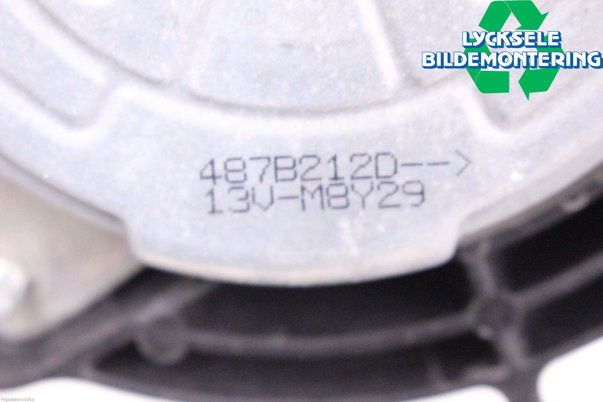 Mitsubishi OUTLANDER 13-21 Kylfläkt El