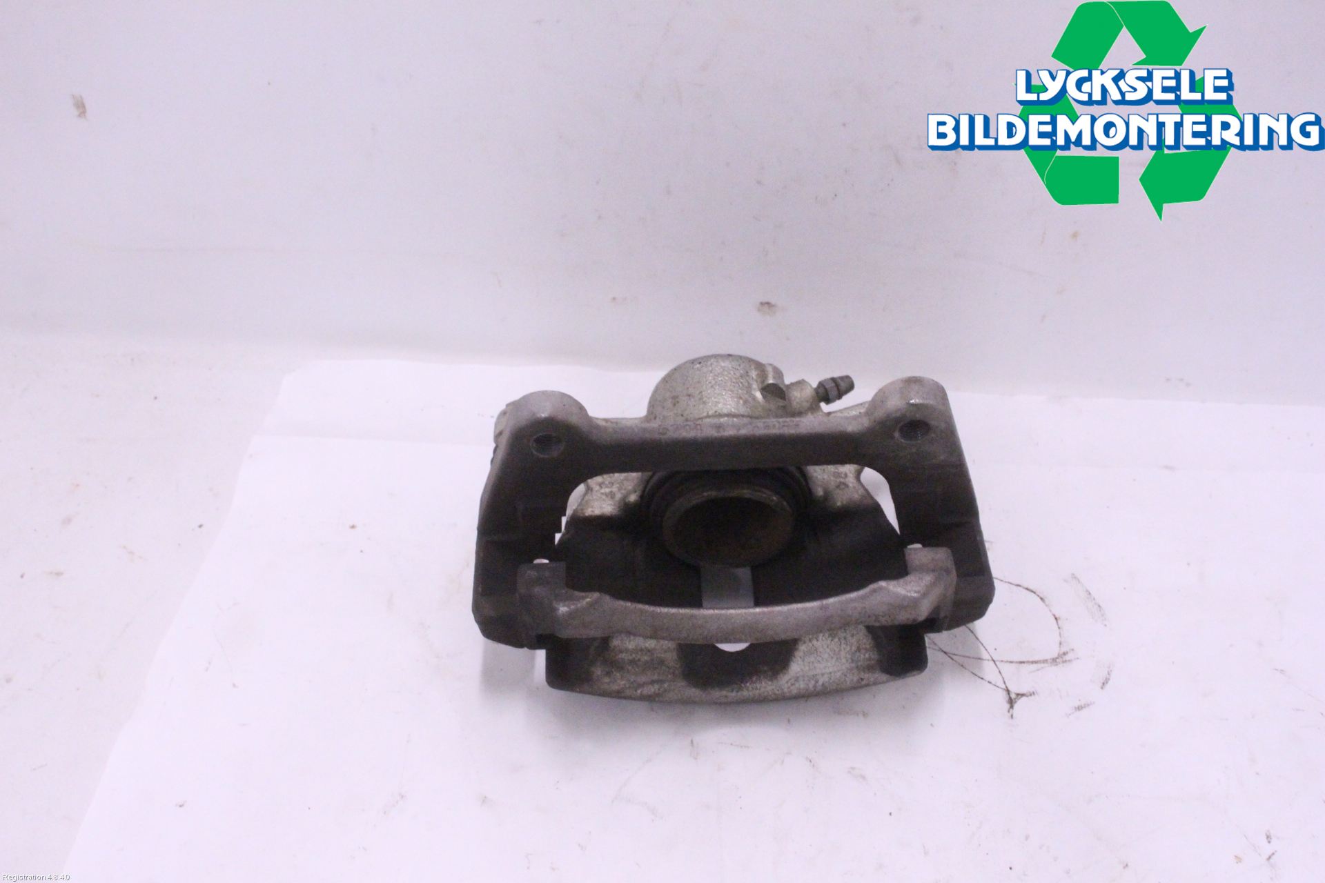 Volkswagen VW TIGUAN 16-24 Bromsok Fram Höger