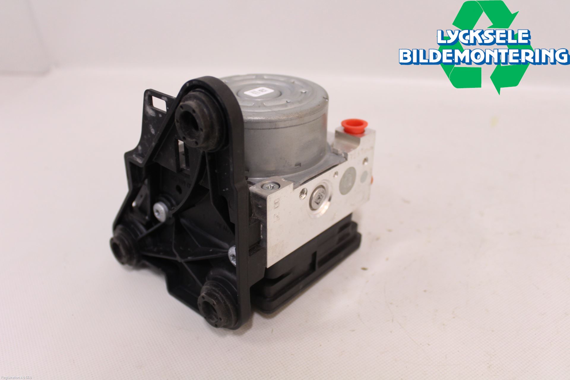 Volkswagen VW PASSAT 15-19 Abs Hydraulaggregat