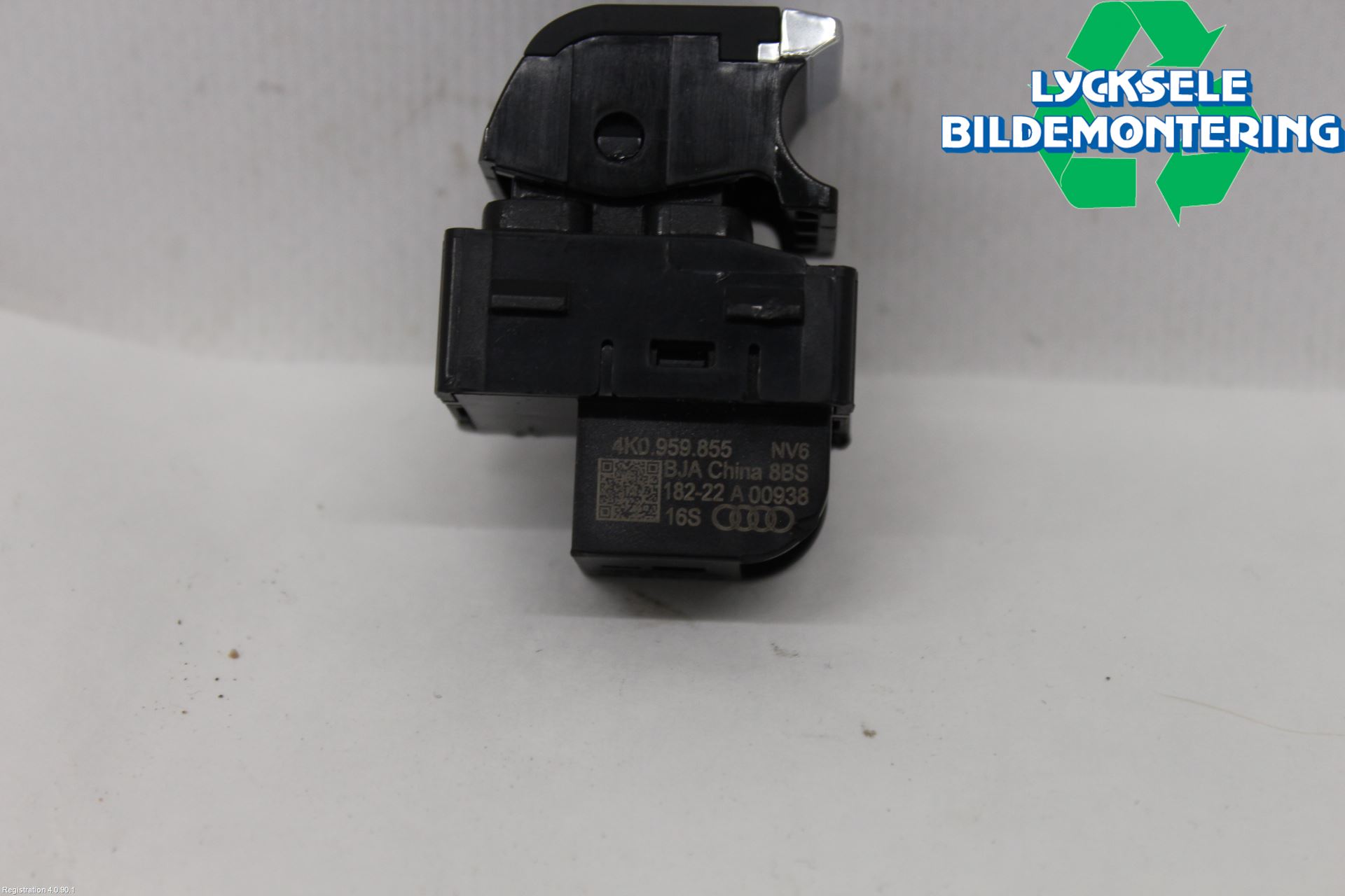 Audi A6 F2/C8 19- Strömställare Elhiss