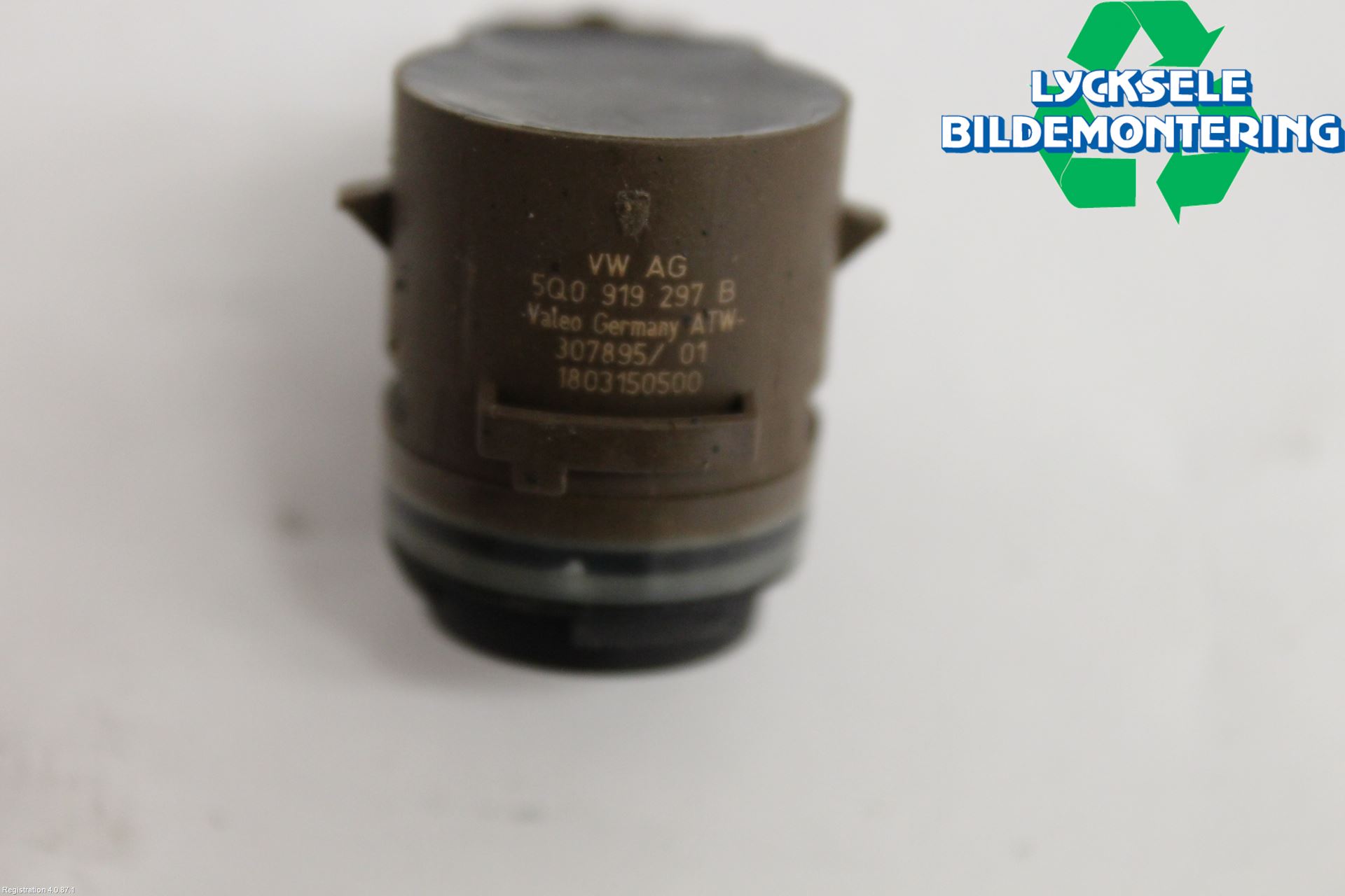 Volkswagen VW PASSAT 15-19 Parkeringshjälp Frontsensor