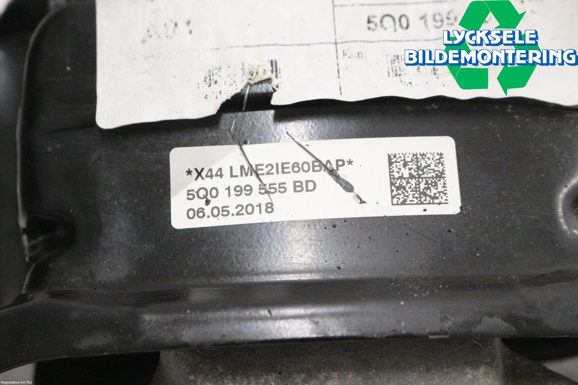 Volkswagen VW T-ROC 18- Motorfäste