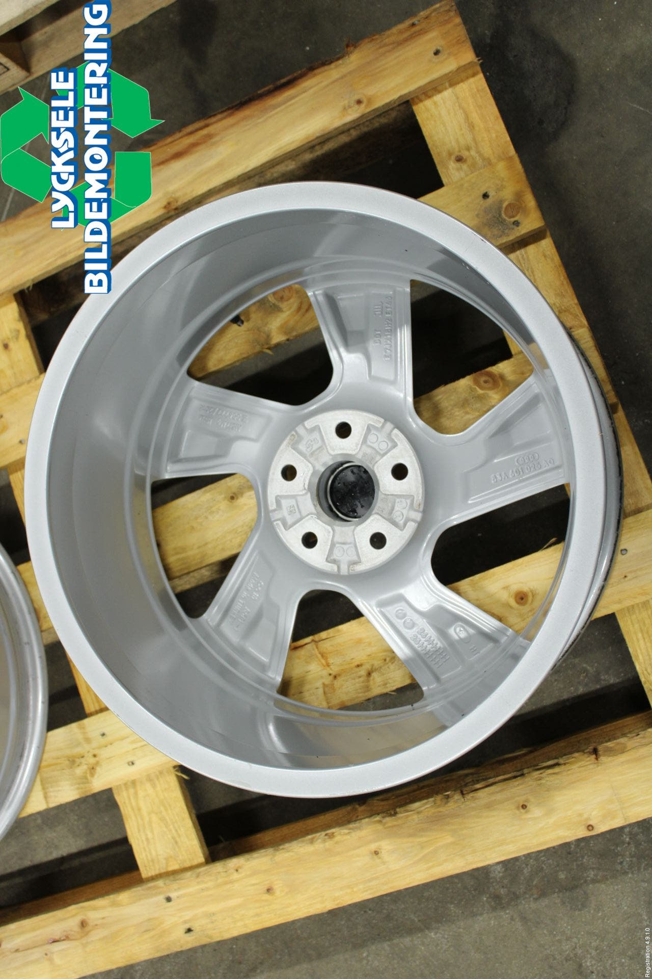 Audi Q3 F3 19- Fälg Aluminium