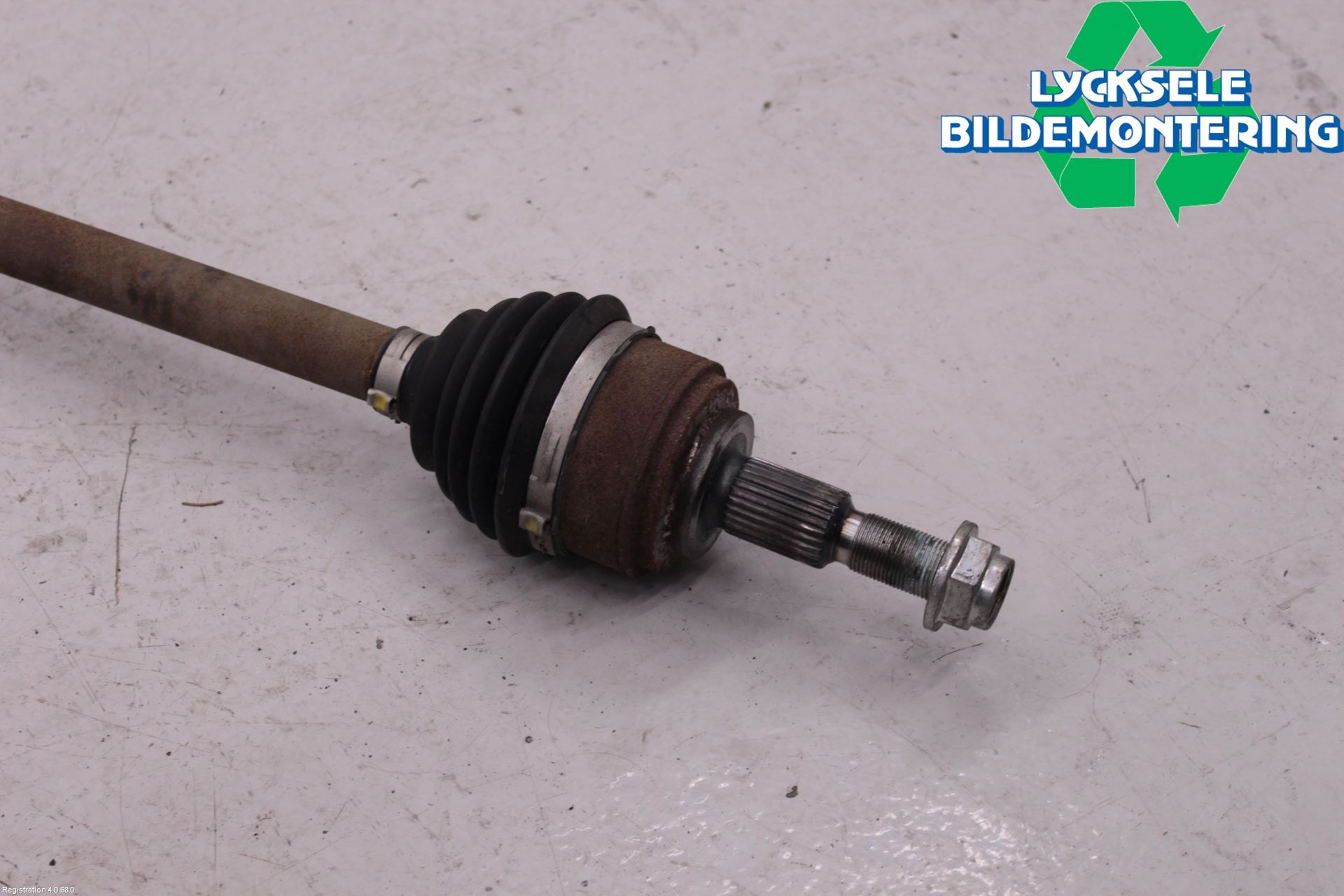 Ford FOCUS 19- Drivaxel Fram Höger