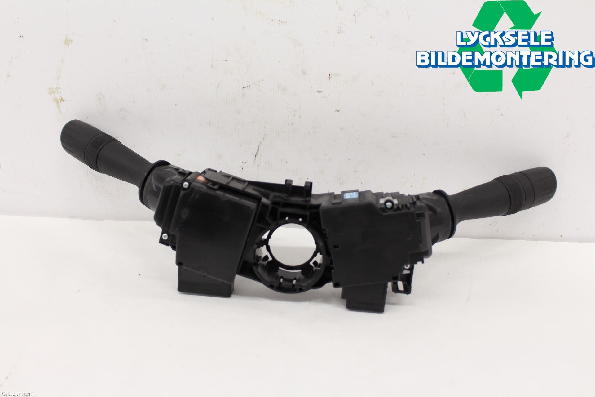 Toyota HILUX 16- Spakcentral