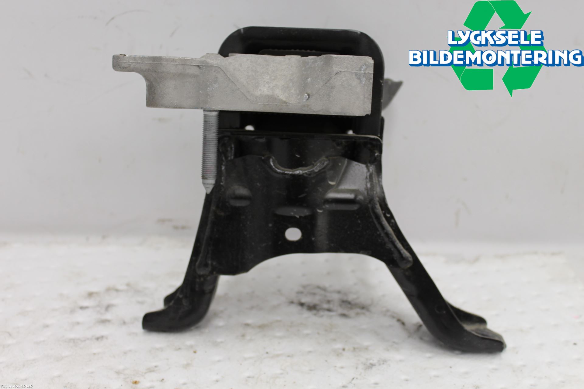 Toyota COROLLA 19- Motorfäste