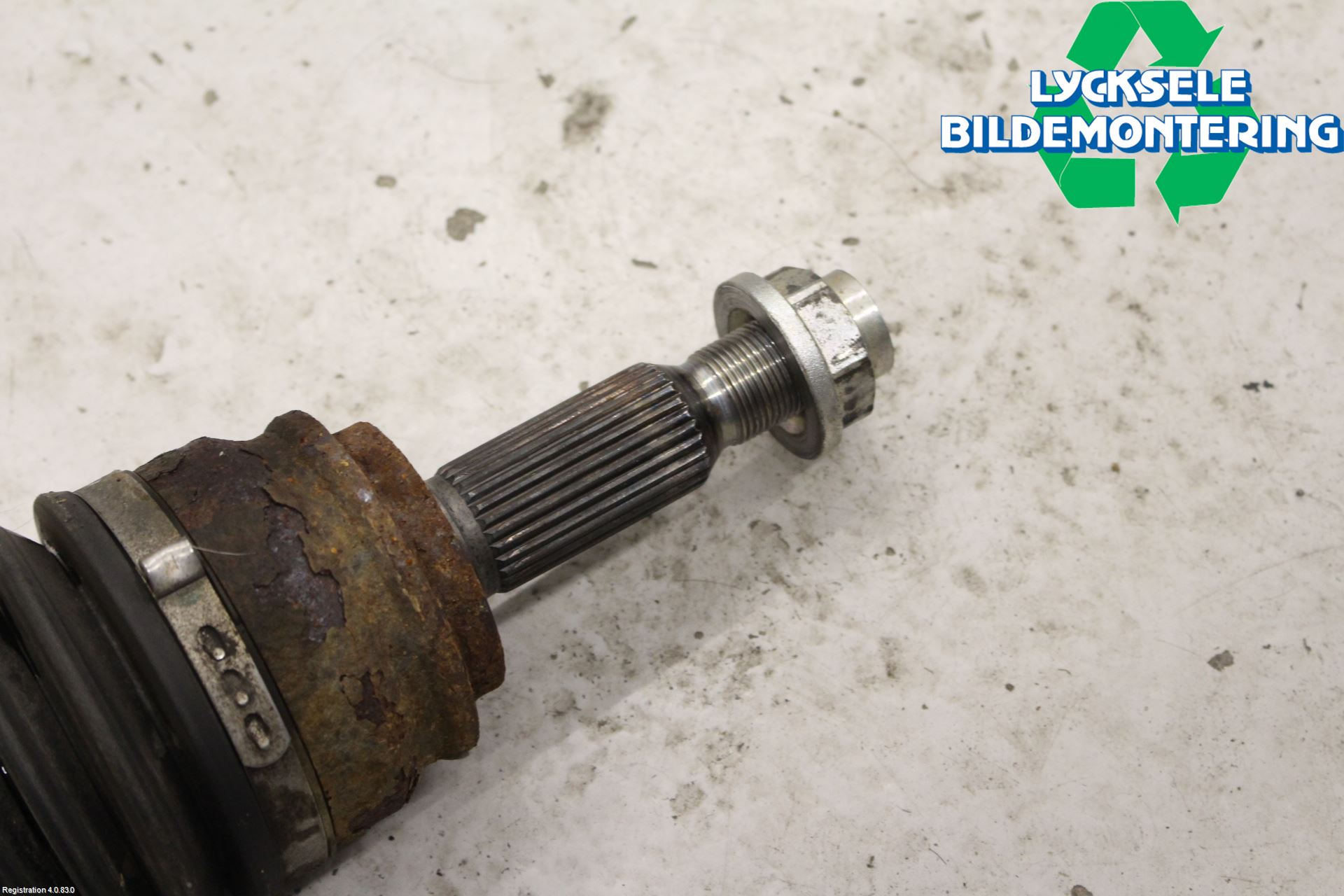 Mitsubishi LANCER 07-14 Drivaxel Fram Vänster