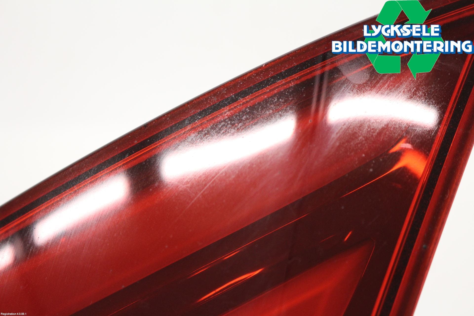 Peugeot 308 14-21 Bakljus Lucka Vä