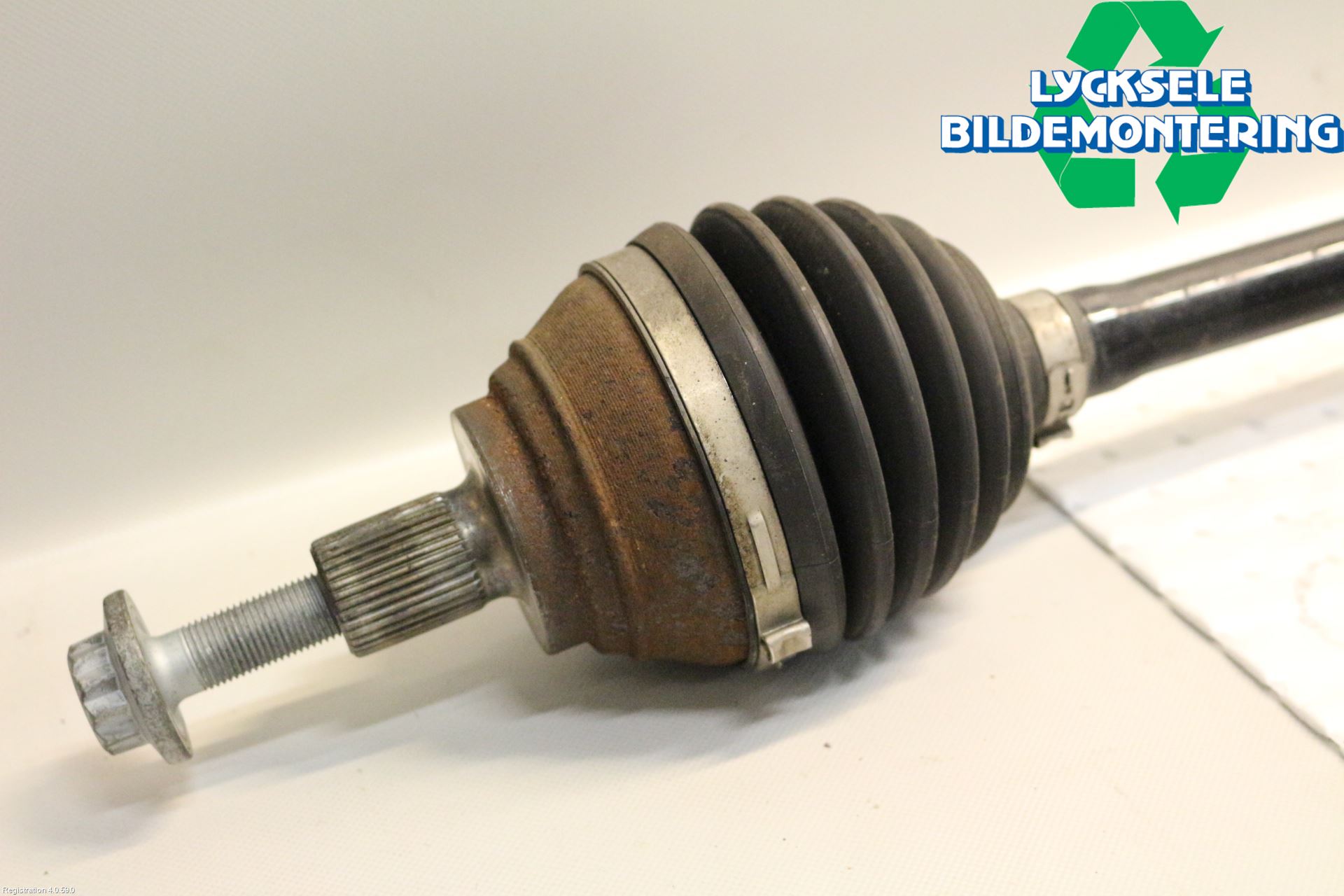 Volkswagen VW GOLF / E-GOLF VII 13-20 Drivaxel Fram Höger