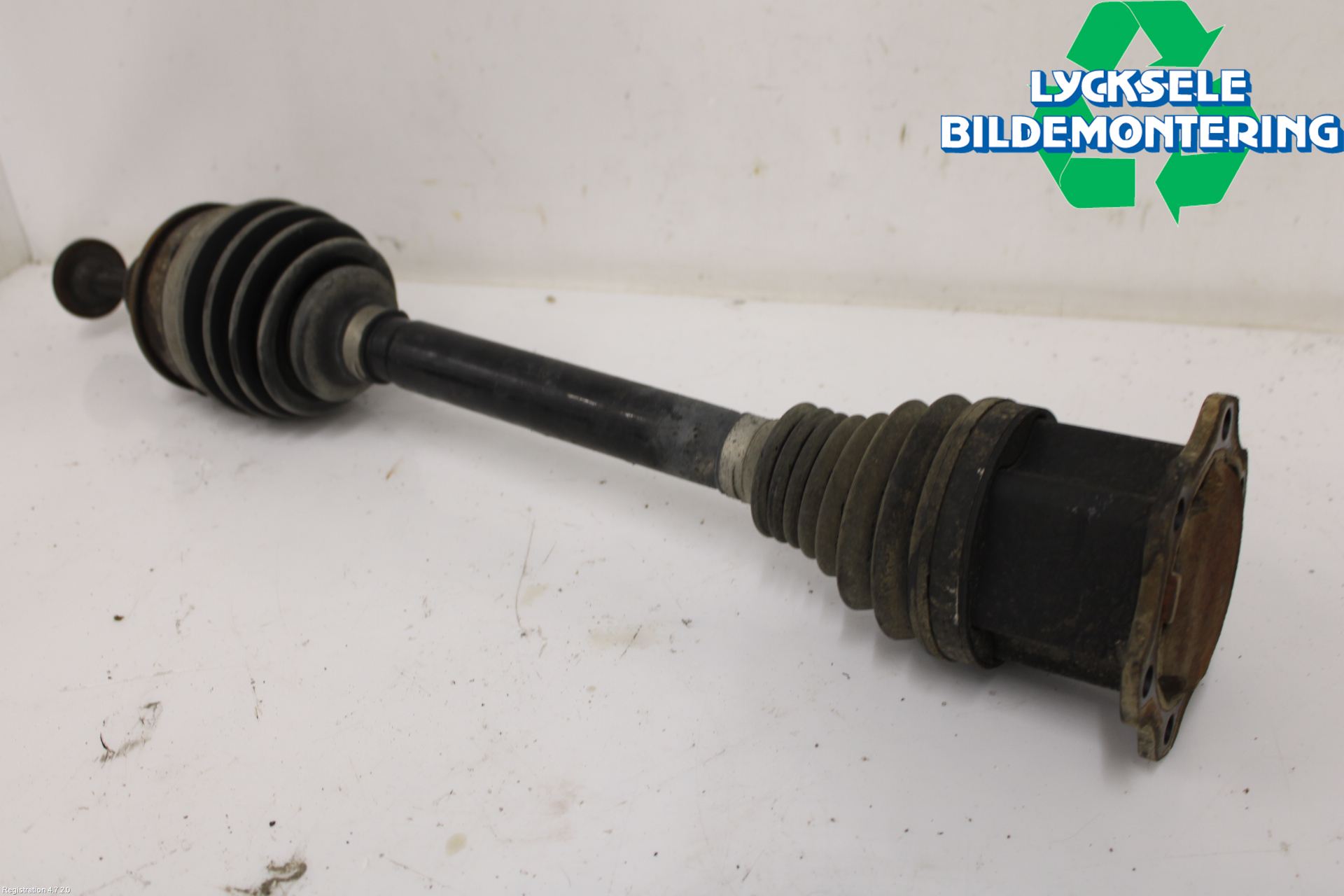 Audi Q7/SQ7 Drivaxel Fram Vänster