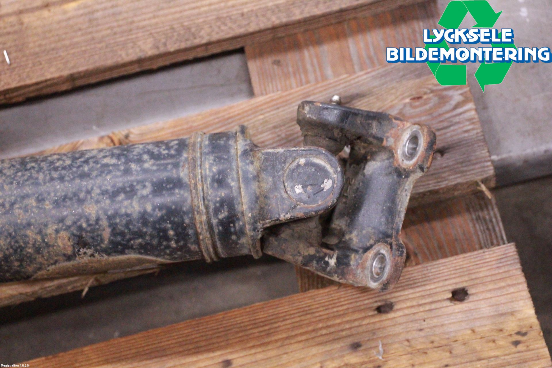 Fiat FULLBACK 16-19 Mellanaxel Komp