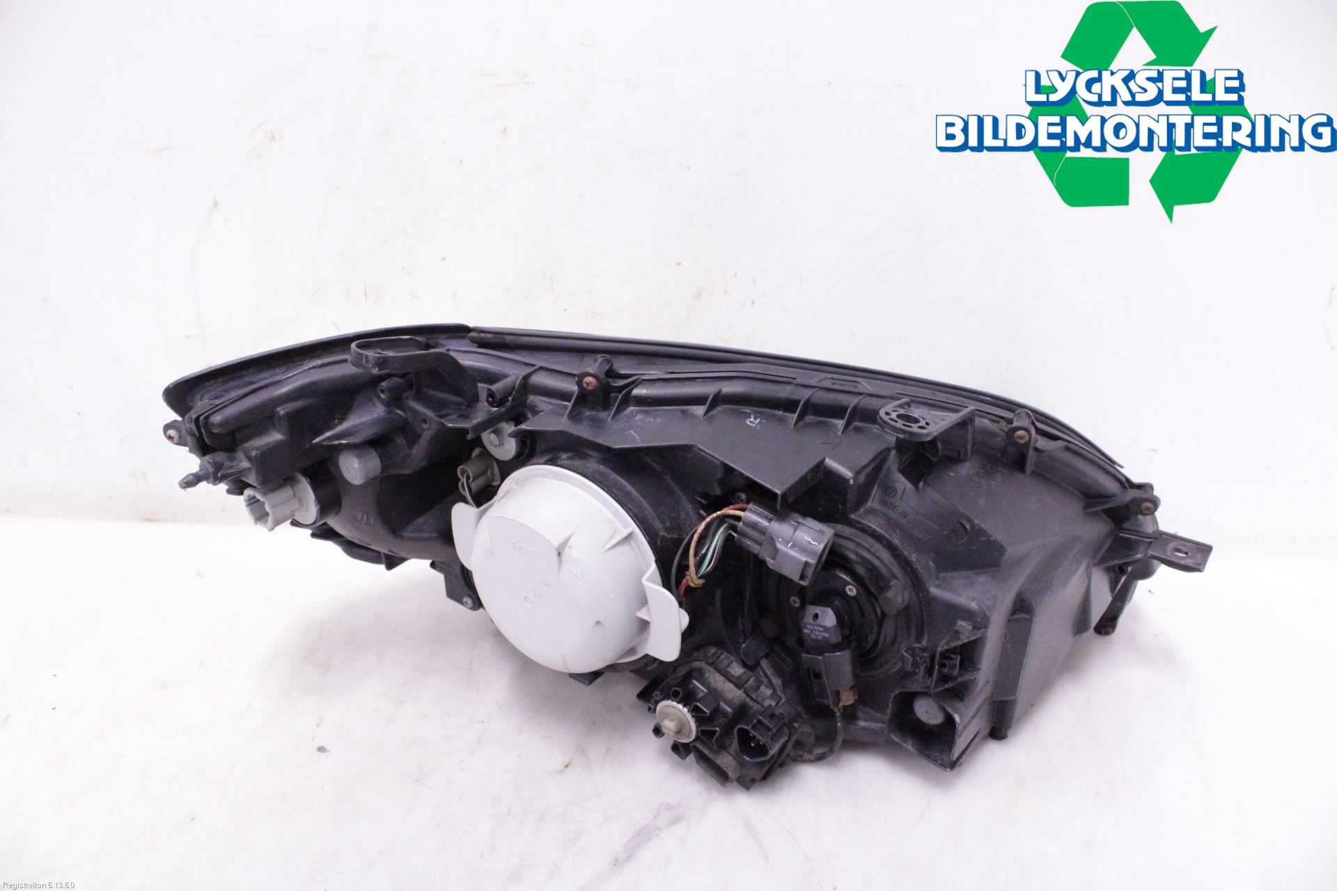 Subaru LEGACY    04-06 Strålkastare Vänster