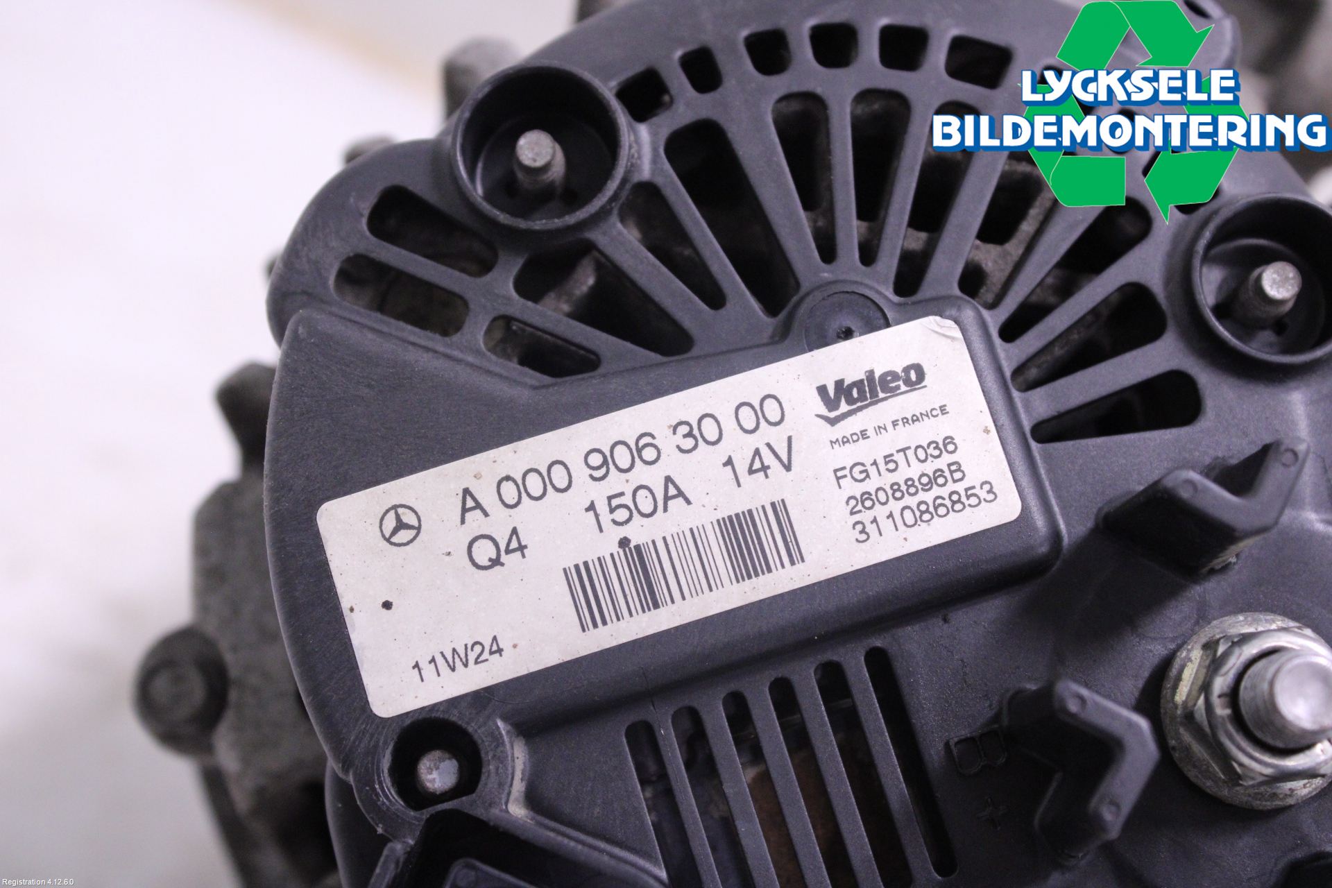 Mercedes-Benz MB E-KLASS (W212) 09-16 Generator