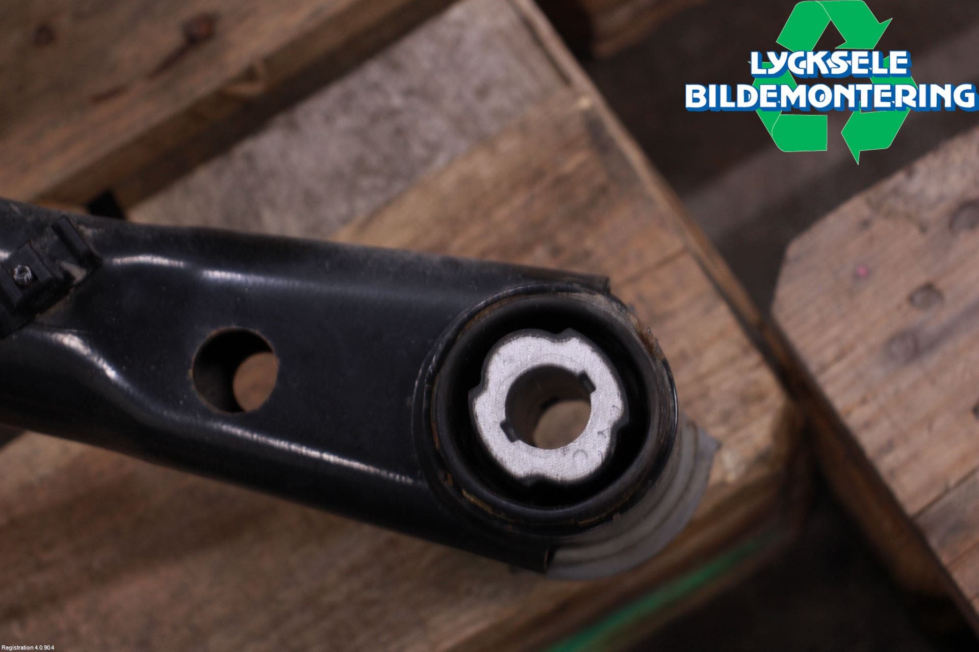 Skoda SUPERB 16-24 Bakaxelbalk