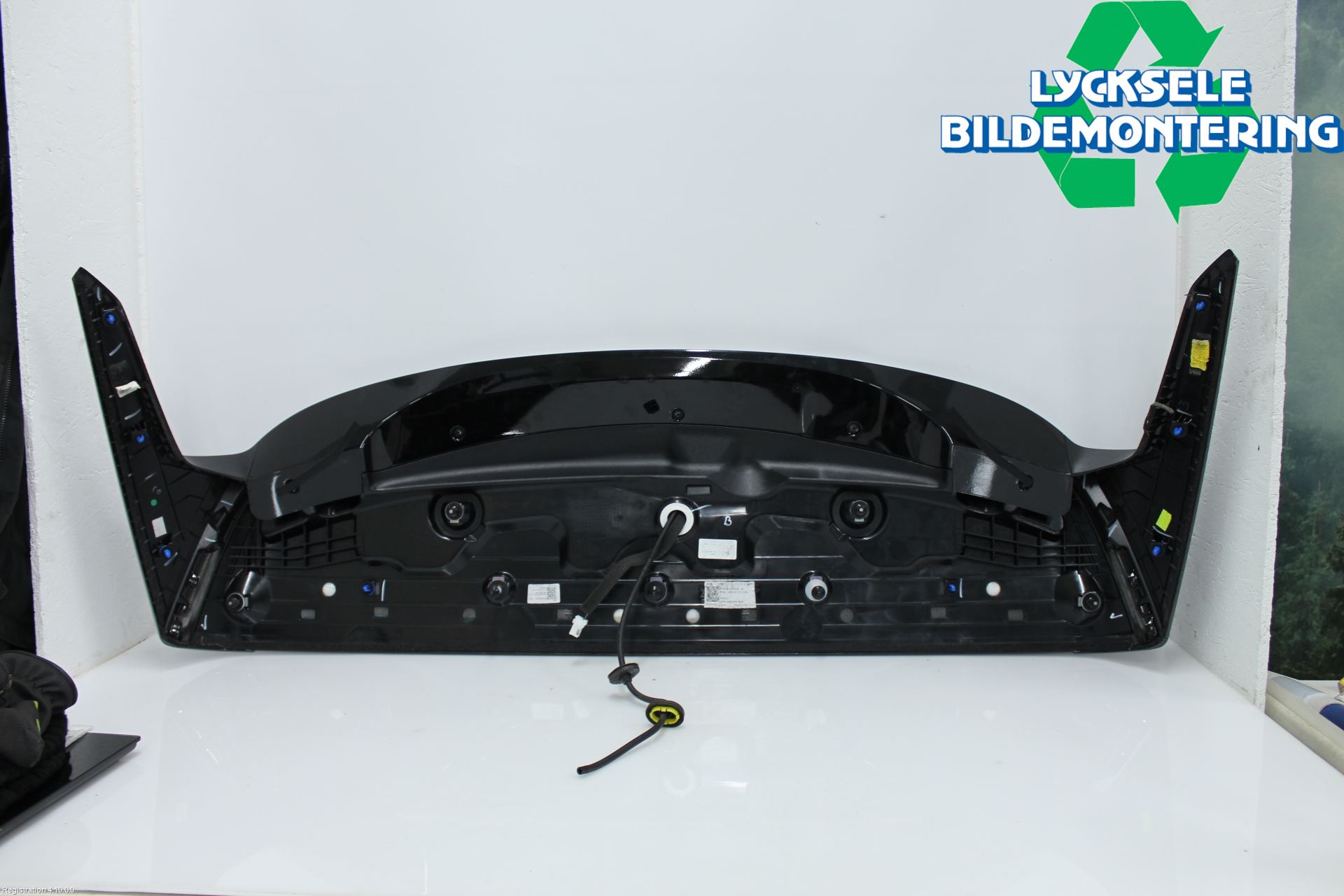 Kia SPORTAGE (NQ5) 22- Spoiler Baklucka