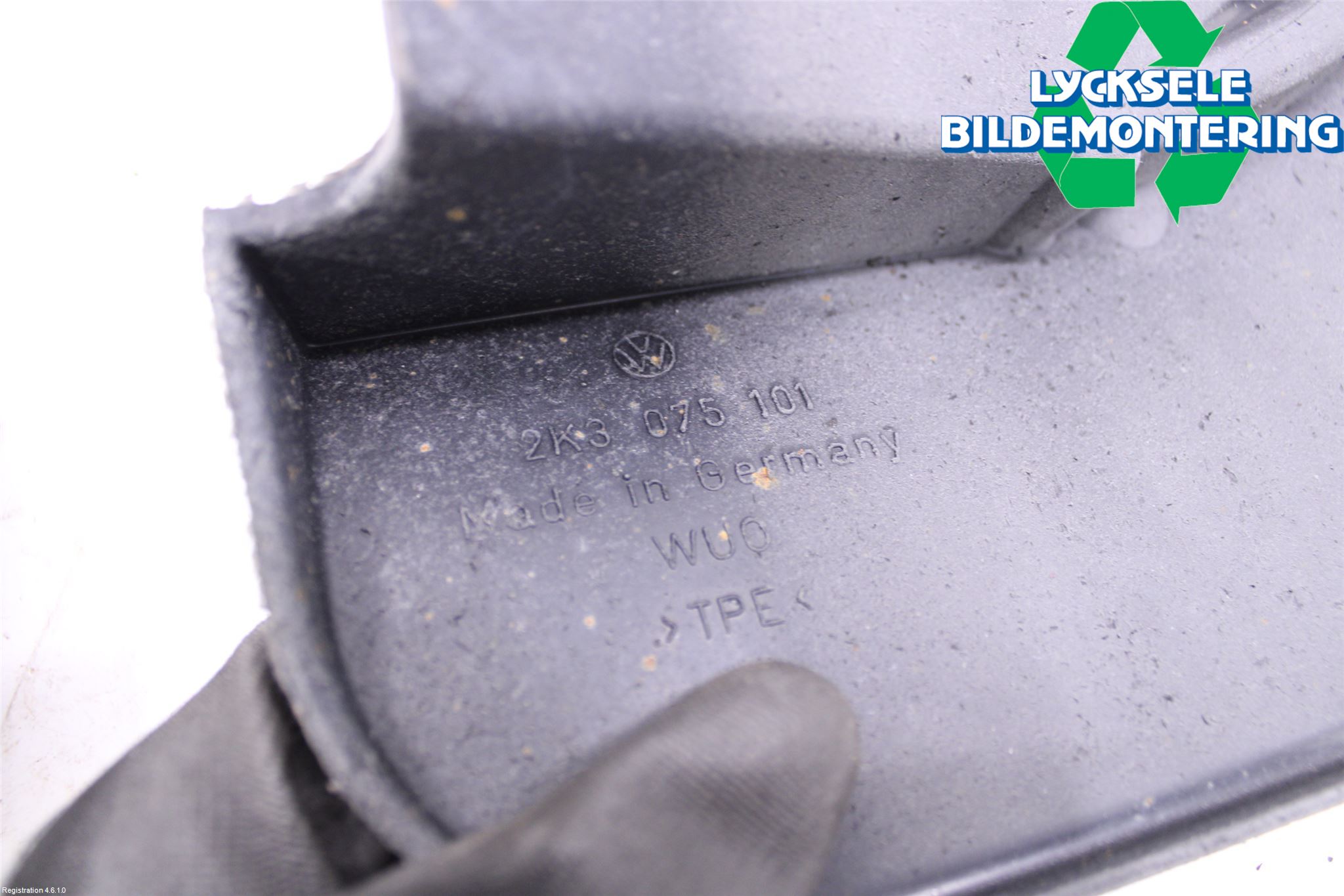 Volkswagen VW CADDY 11-15 Stänkskydd