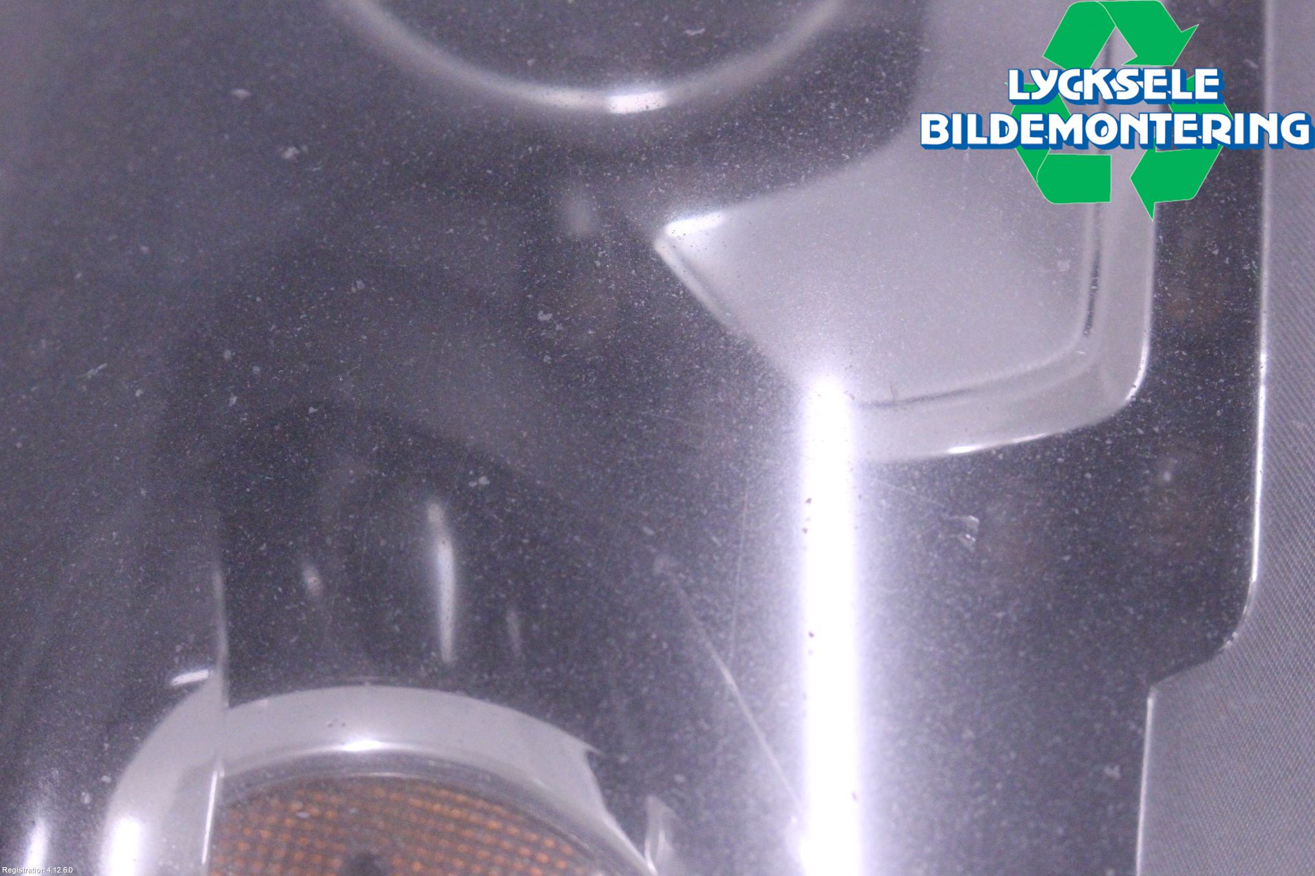 Volkswagen VW PASSAT 11-14 Strålkastare Vänster