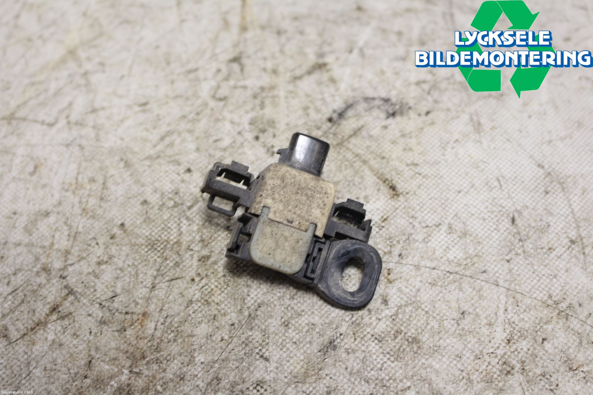 Lexus IS 250/350 14-20 Parkeringshjälp Backsensor