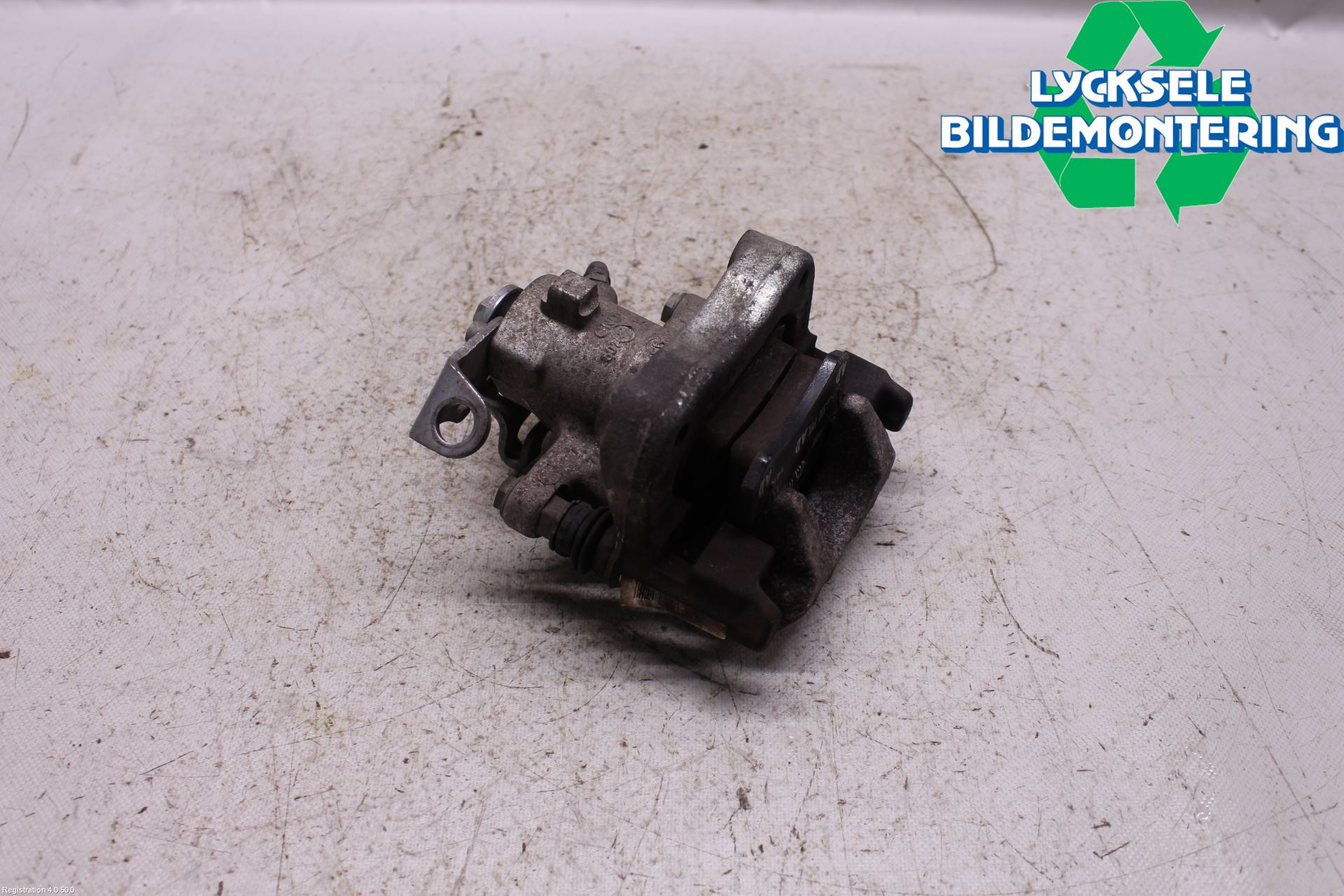 Volkswagen VW POLO 10-17 Bromsok Bak Vänster