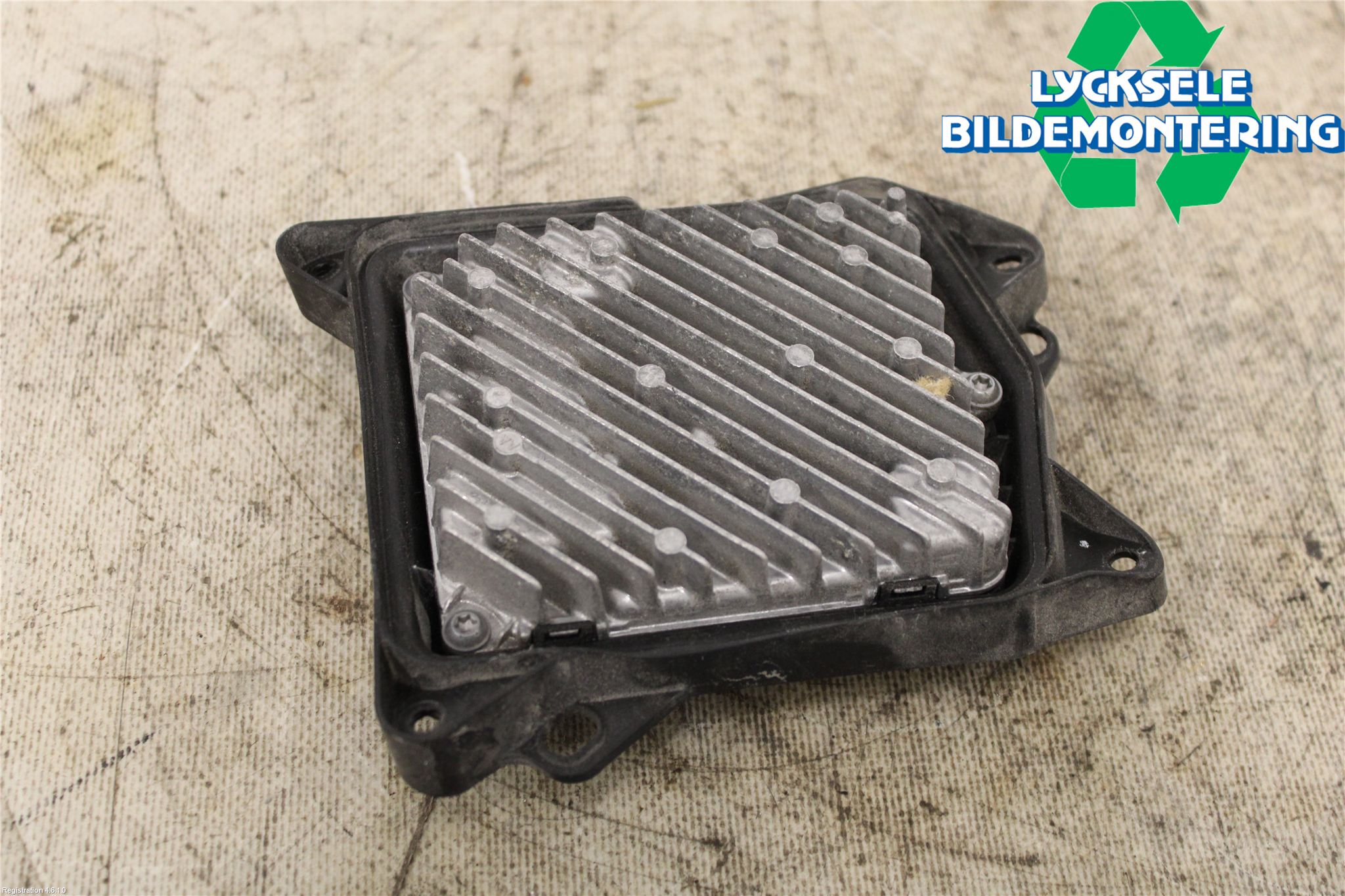 Audi A6 F2/C8 19- Styrenhet Strålkastare