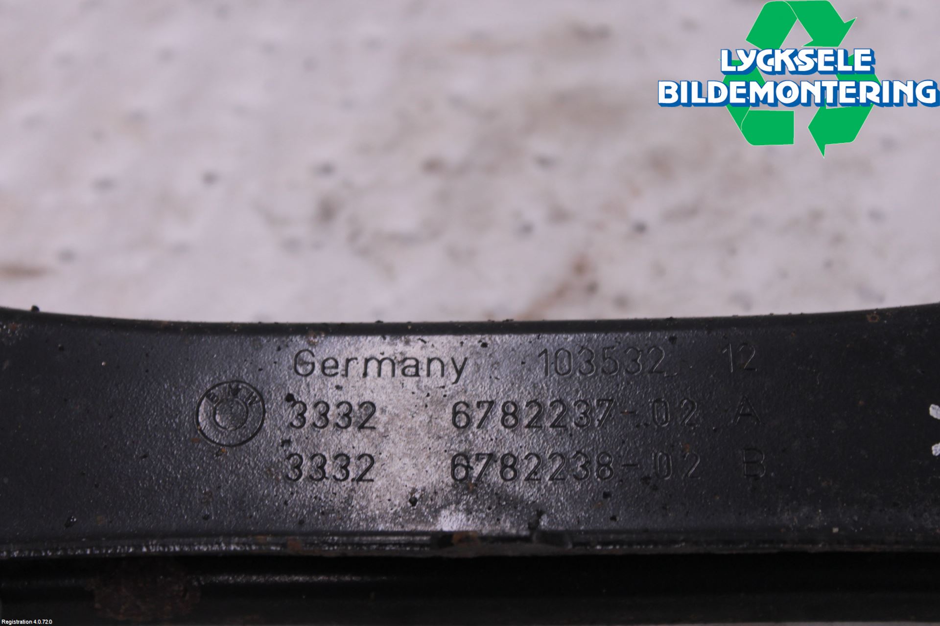 BMW X1 E84 10-15 Bärarm Bak Övre Höger