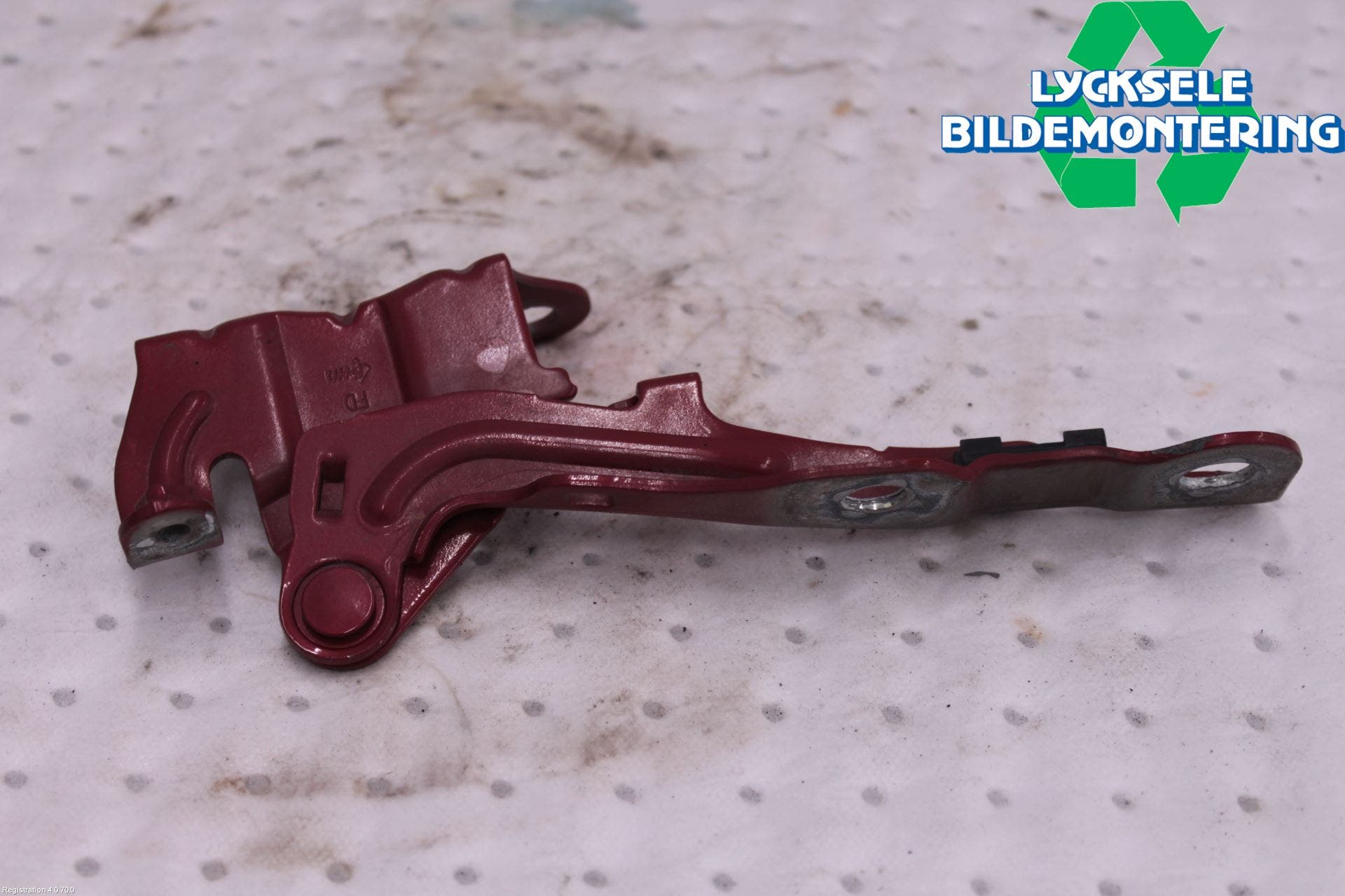 Hyundai i30 FD 07-12 Huvgångjärn