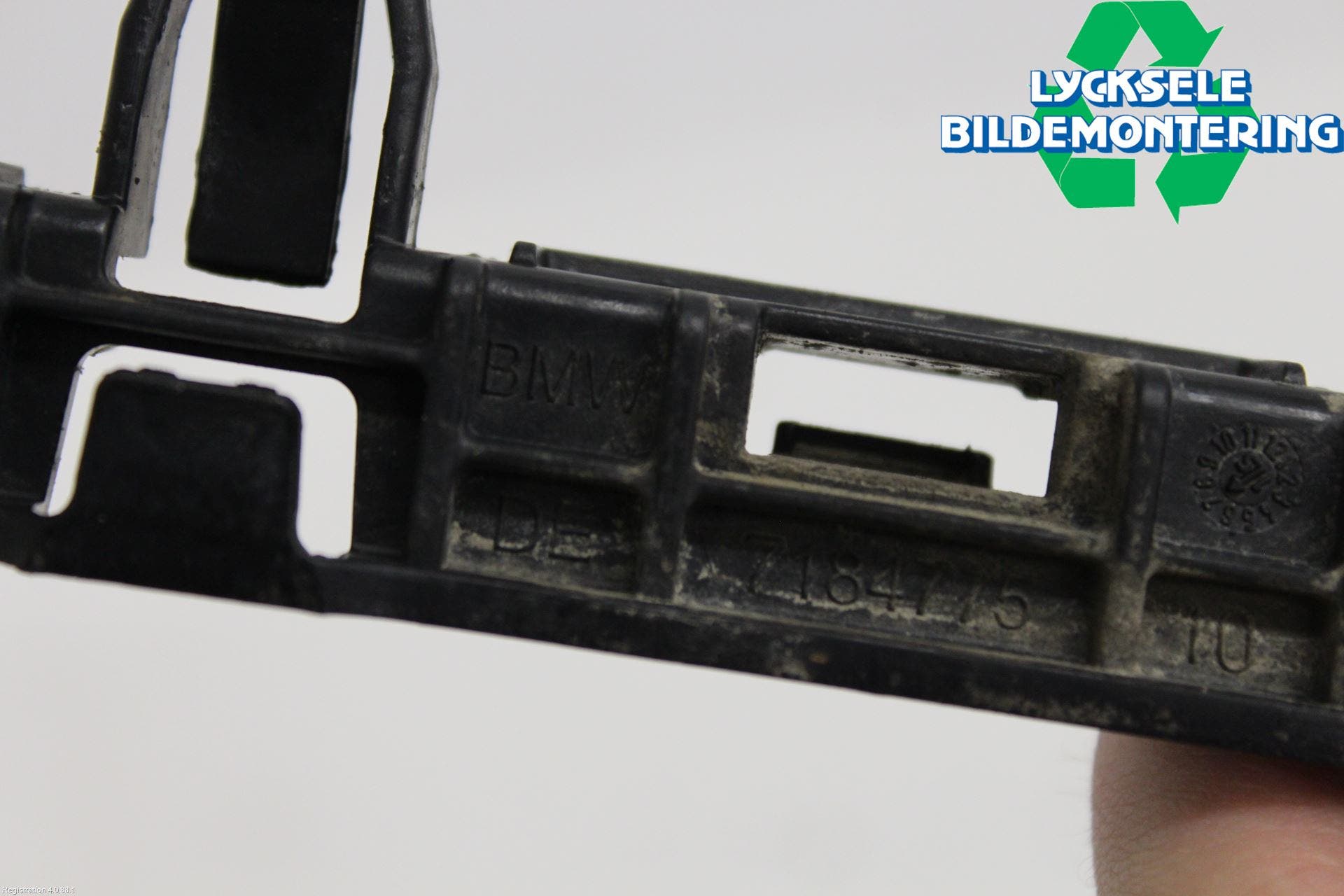 BMW 5 F10/F11/F18 09-17 Sidokjol Vä