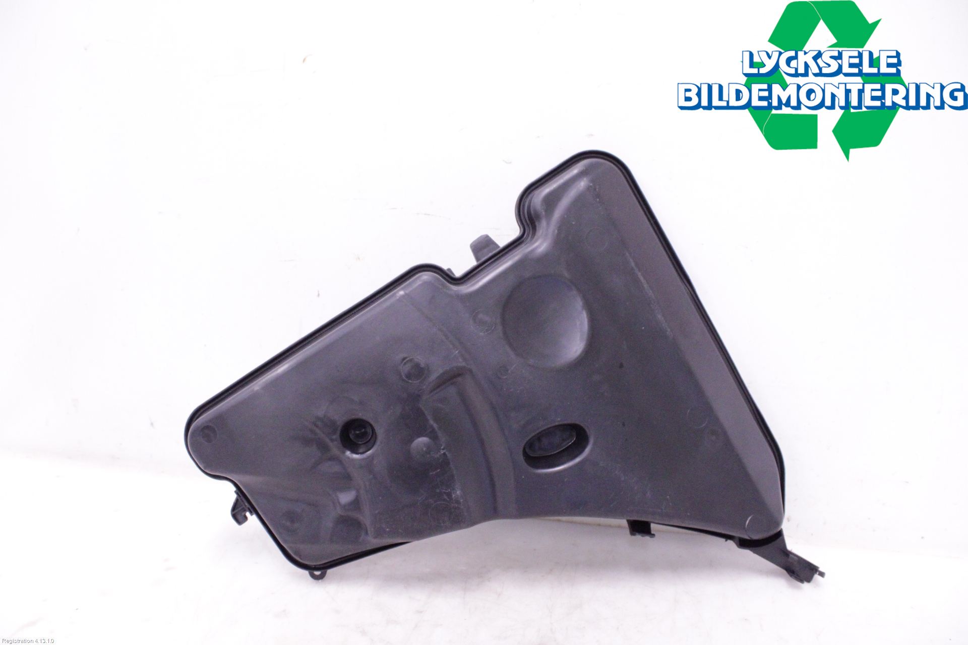 BMW 5 G30/G31/F90 17-23 Spolartank Vindruta-Strål