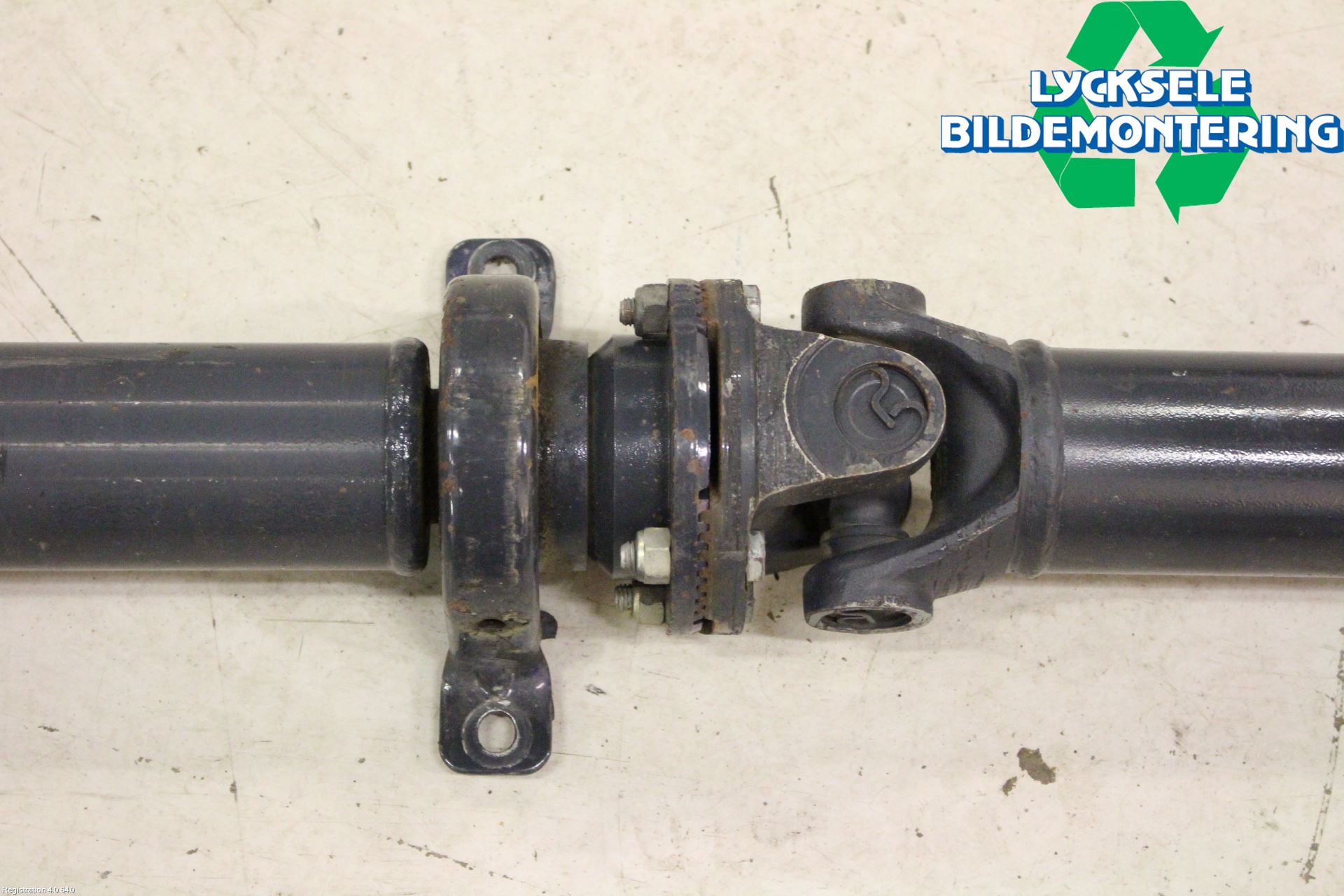 Iveco DAILY 07-13 Mellanaxel Främre