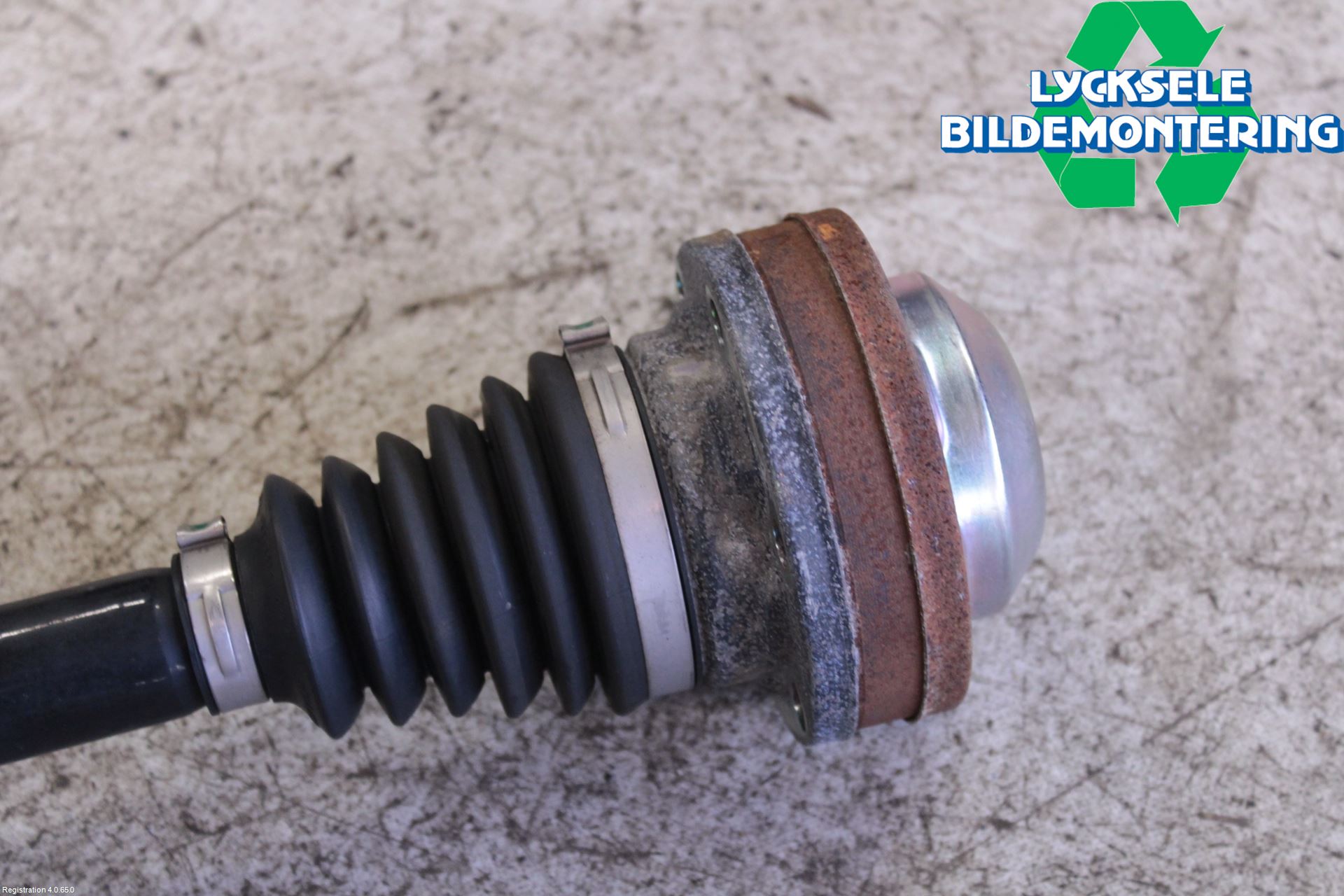 Audi A6 ALLROAD 12-18 Drivaxel Bak Vänster