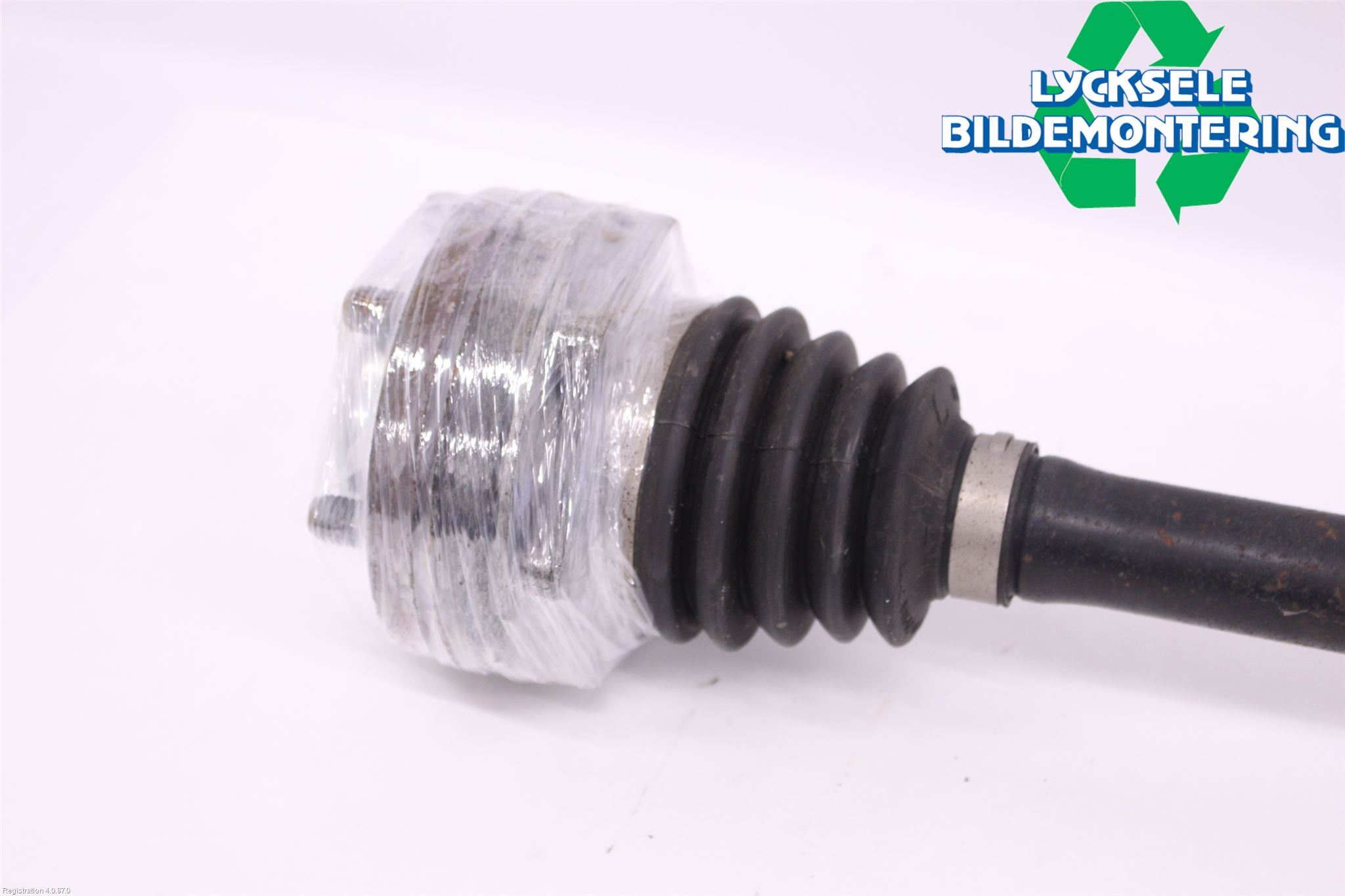 Volkswagen VW TRANSP/CARAVELLE (T6) 16-22 Drivaxel Bak Höger