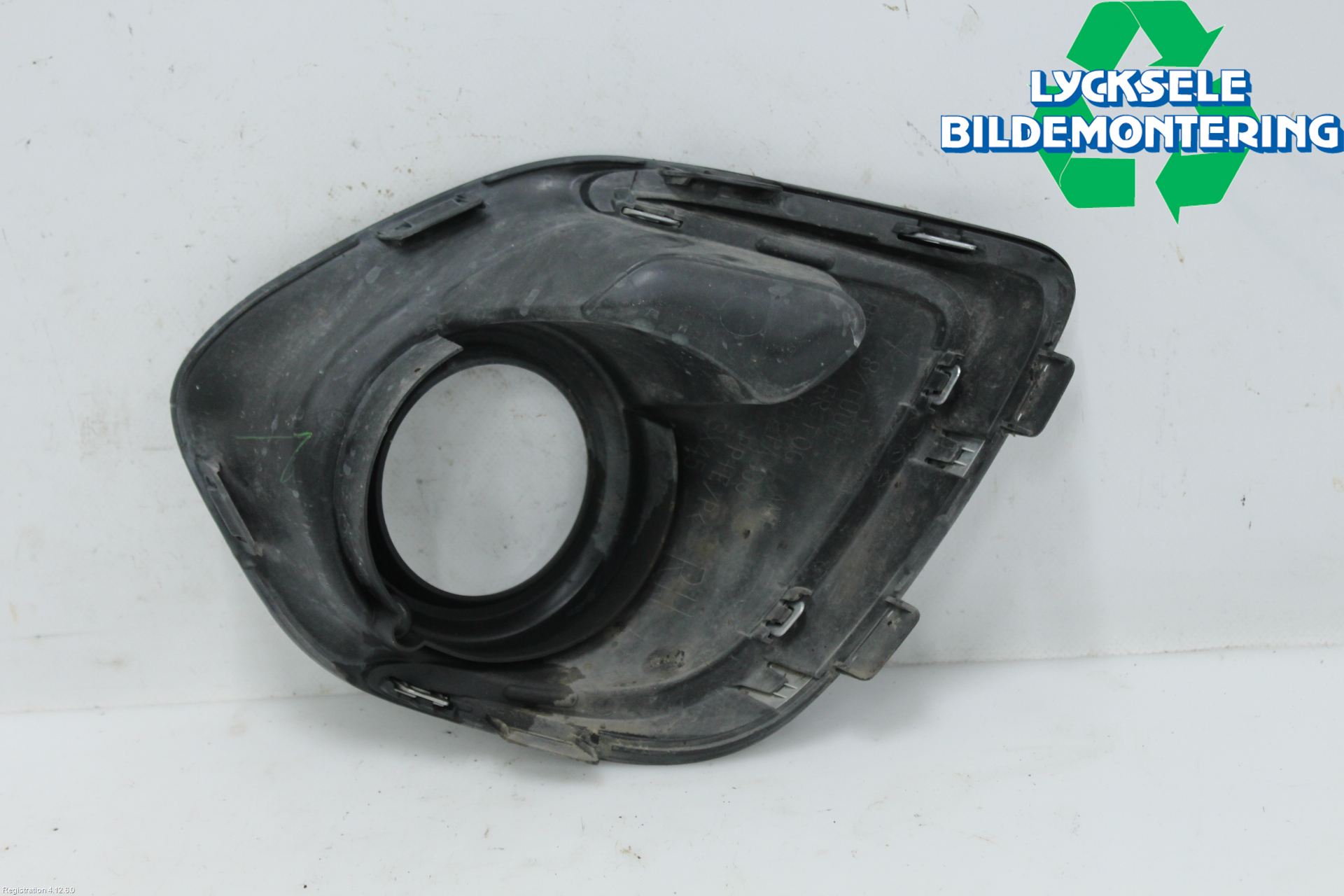 Mitsubishi ASX 10-22 Dimljussarg Fram