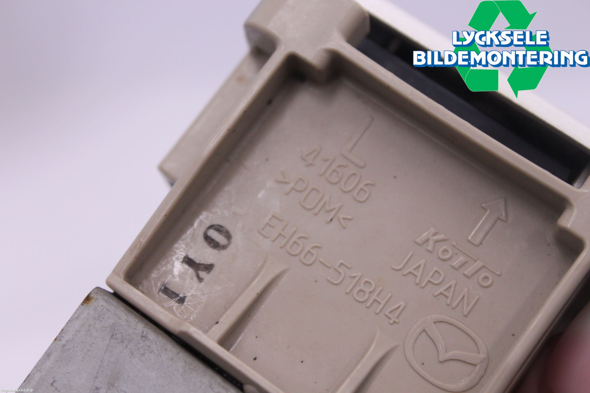 Mazda CX-7 Spolarmunstycke Strålkastare