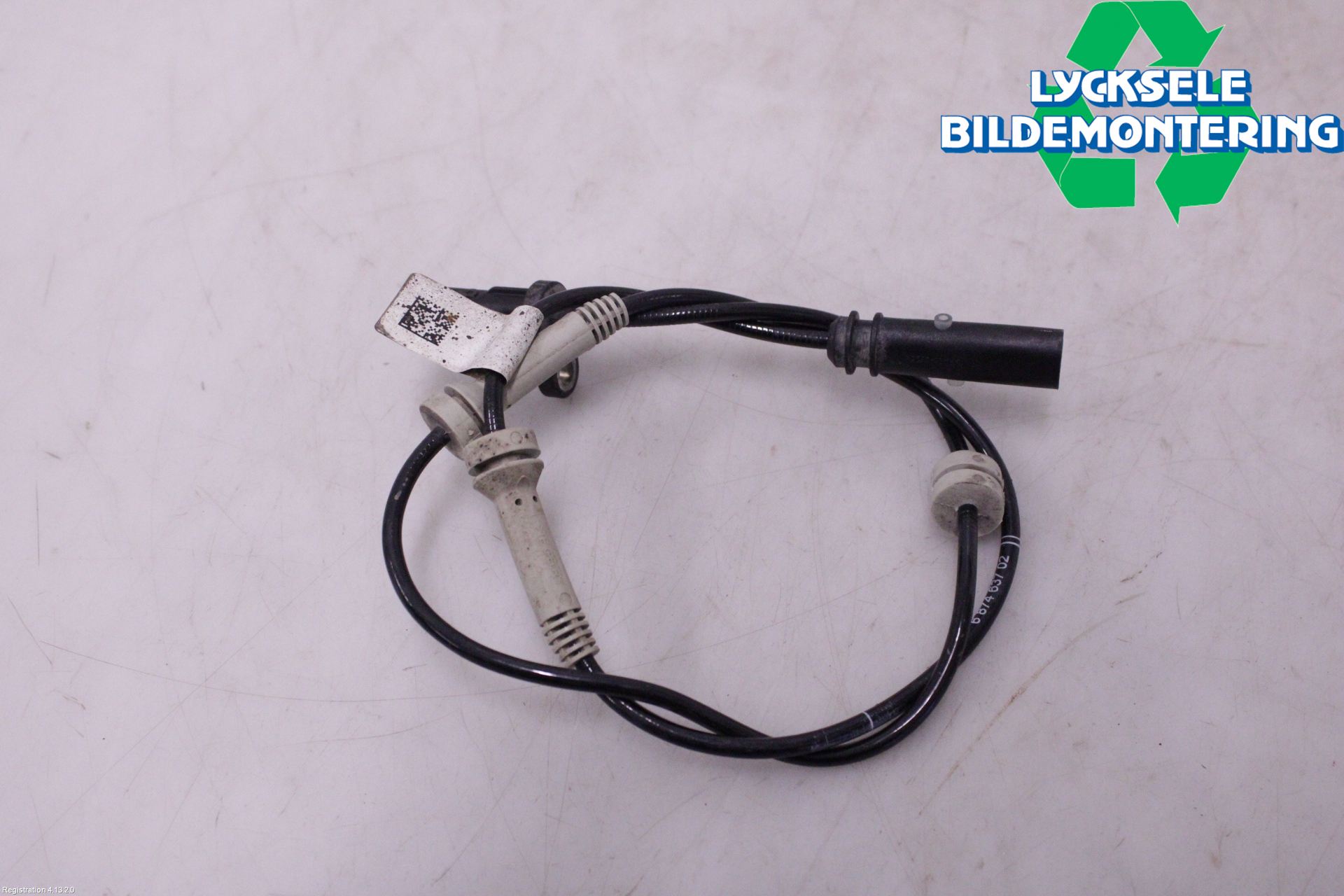 BMW 5 G30/G31/F90 17-23 Abs Sensor