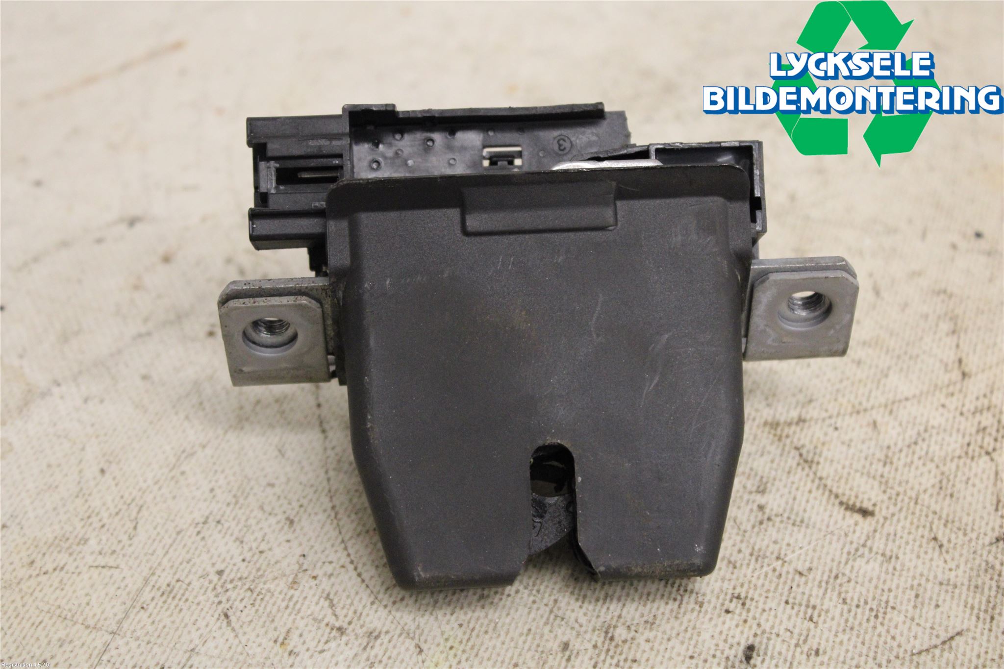 Ford KUGA 13-16 Låskista Baklucka