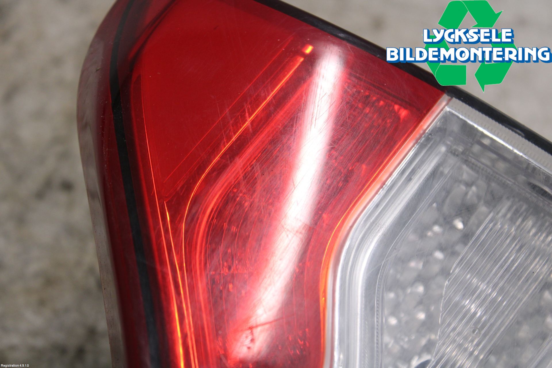 Kia SORENTO 10-14 Bakljus Lucka Vä