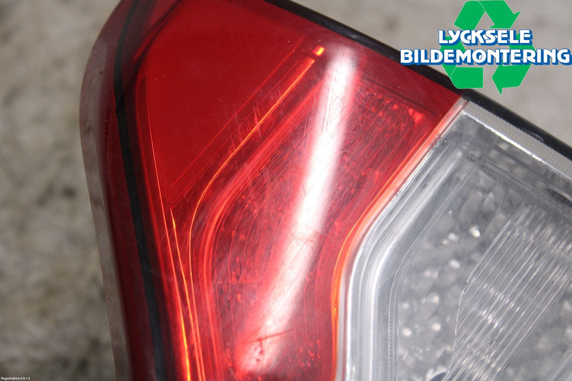 Kia SORENTO 10-14 Bakljus Lucka Vä