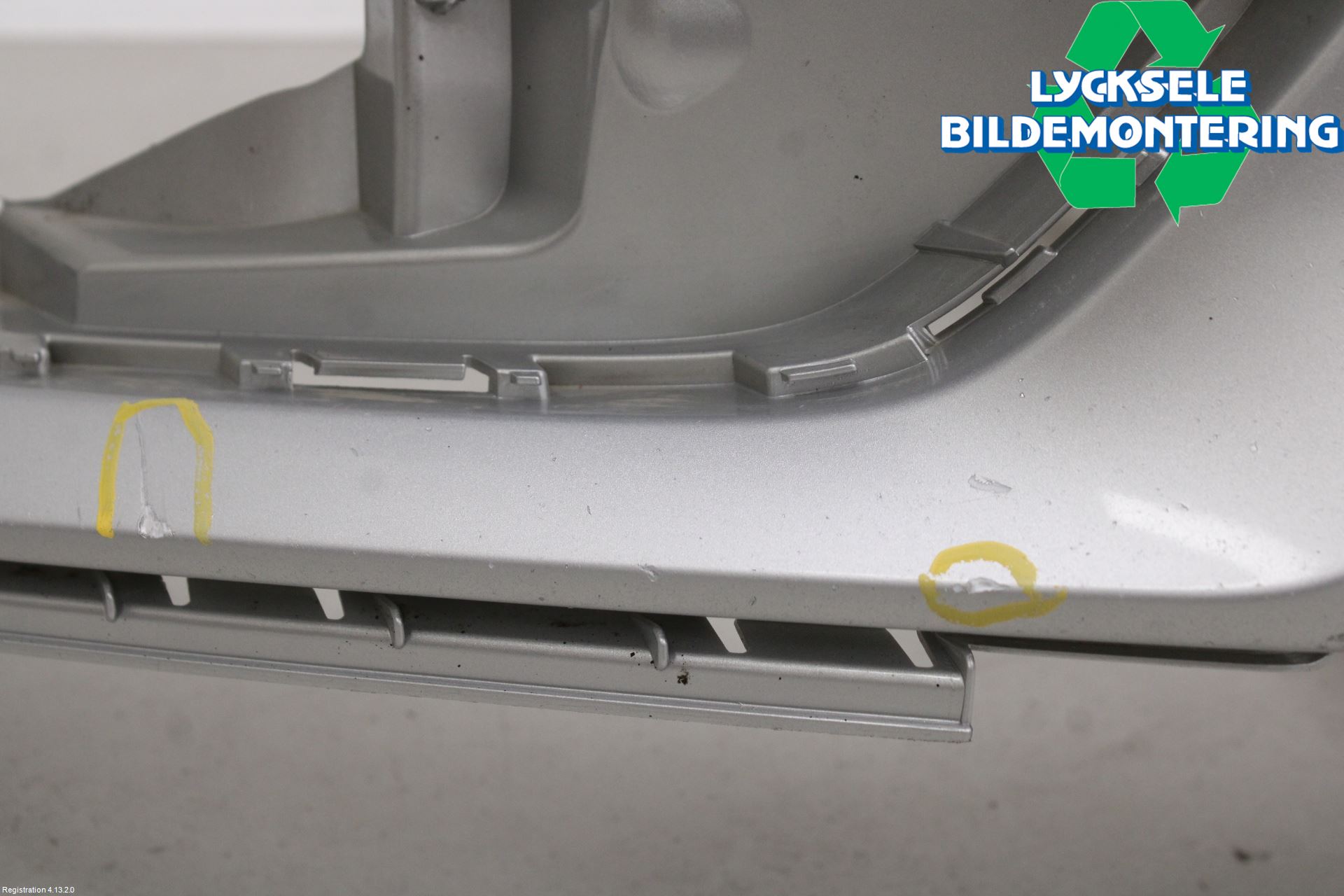 Ford FOCUS 15-18 Stötfångarbeklädnad Fram