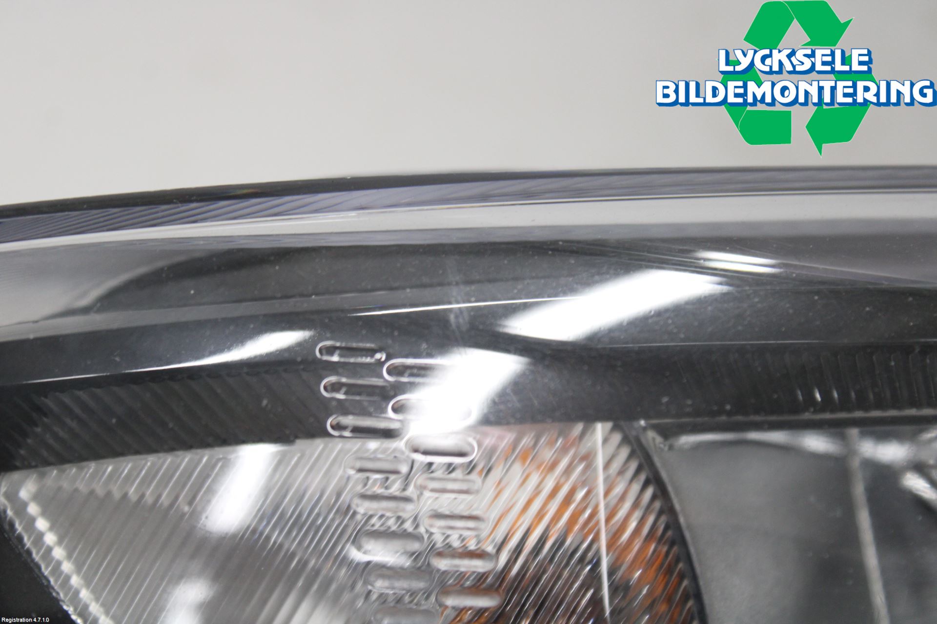 Ford FOCUS 15-18 Strålkastare Vänster