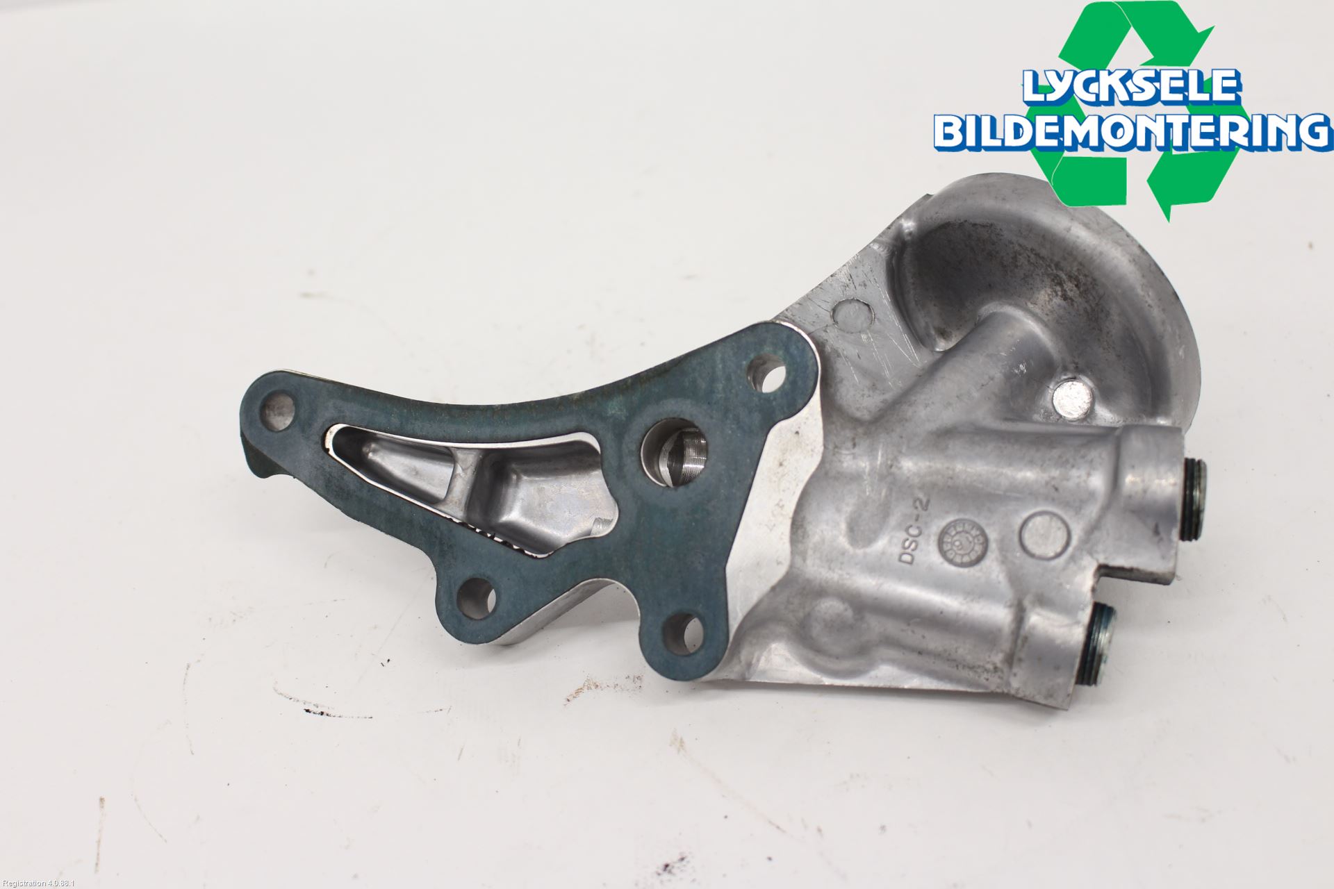 Mitsubishi L200 16-23 Oljefilterhållare