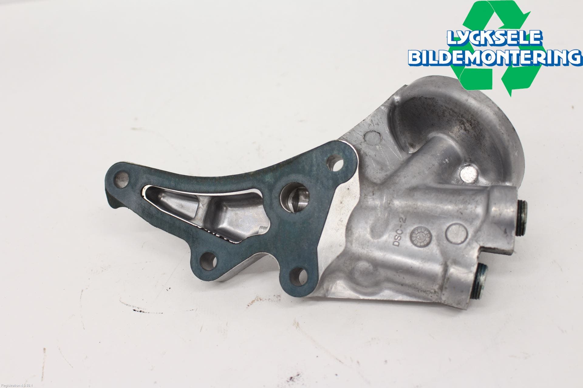 Mitsubishi L200 16-23 Oljefilterhållare