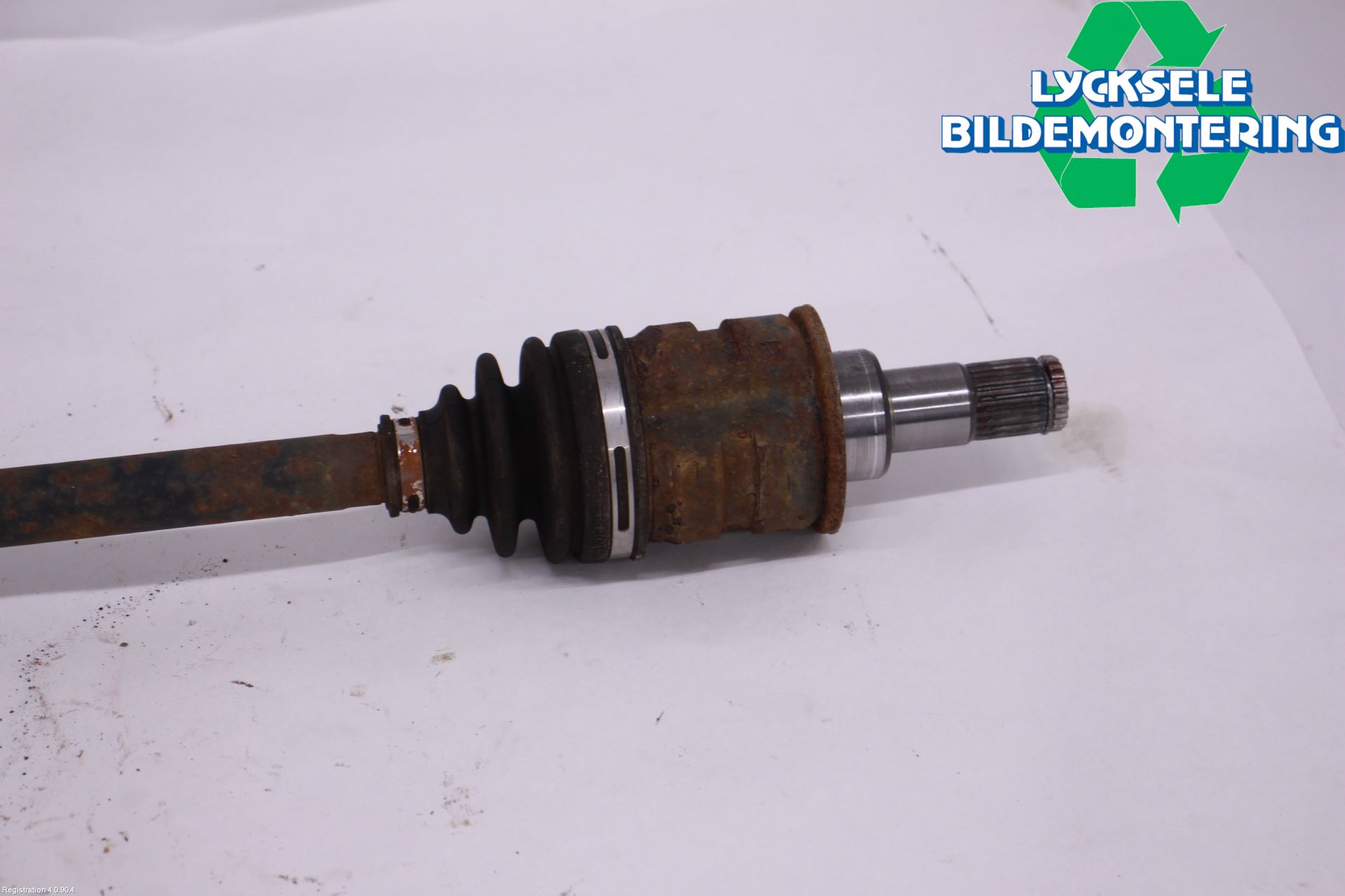 Toyota RAV4 19- Drivaxel Bak Vänster