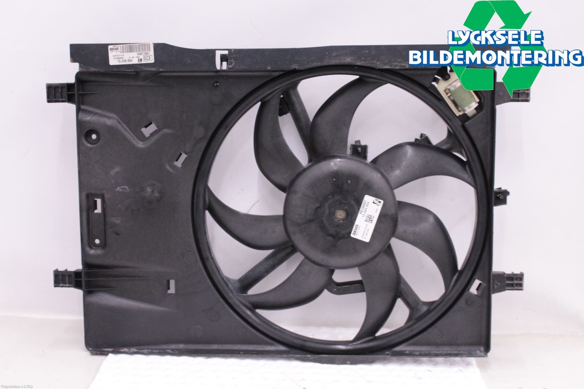 Opel CORSA D 07-14 Kylfläkt El